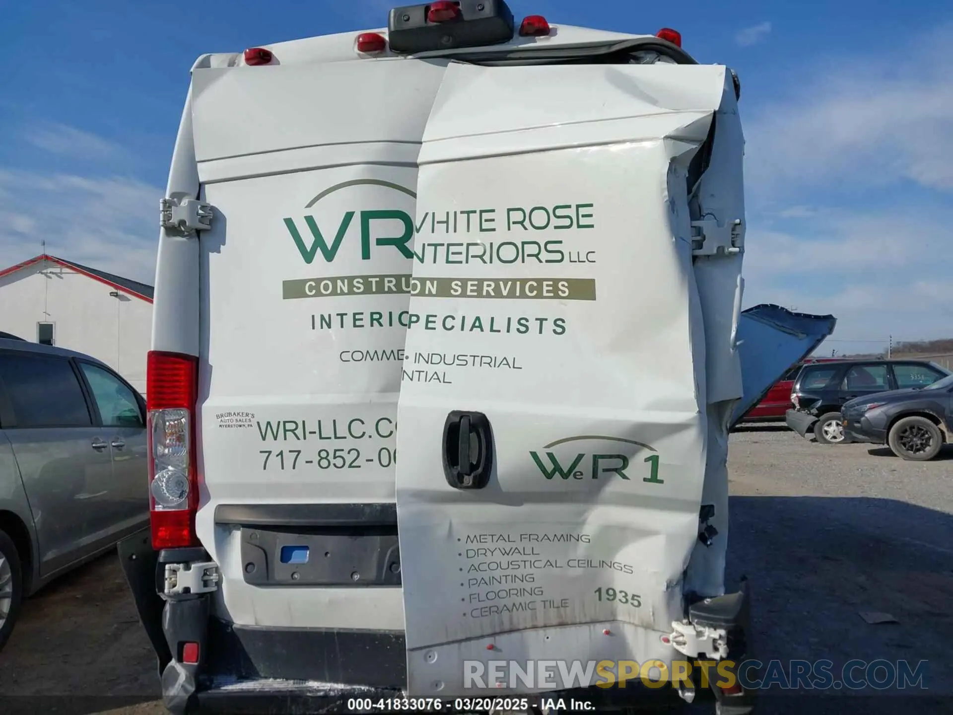 16 Photograph of a damaged car 3C6TRVDG5KE559746 RAM PROMASTER 2500 2019