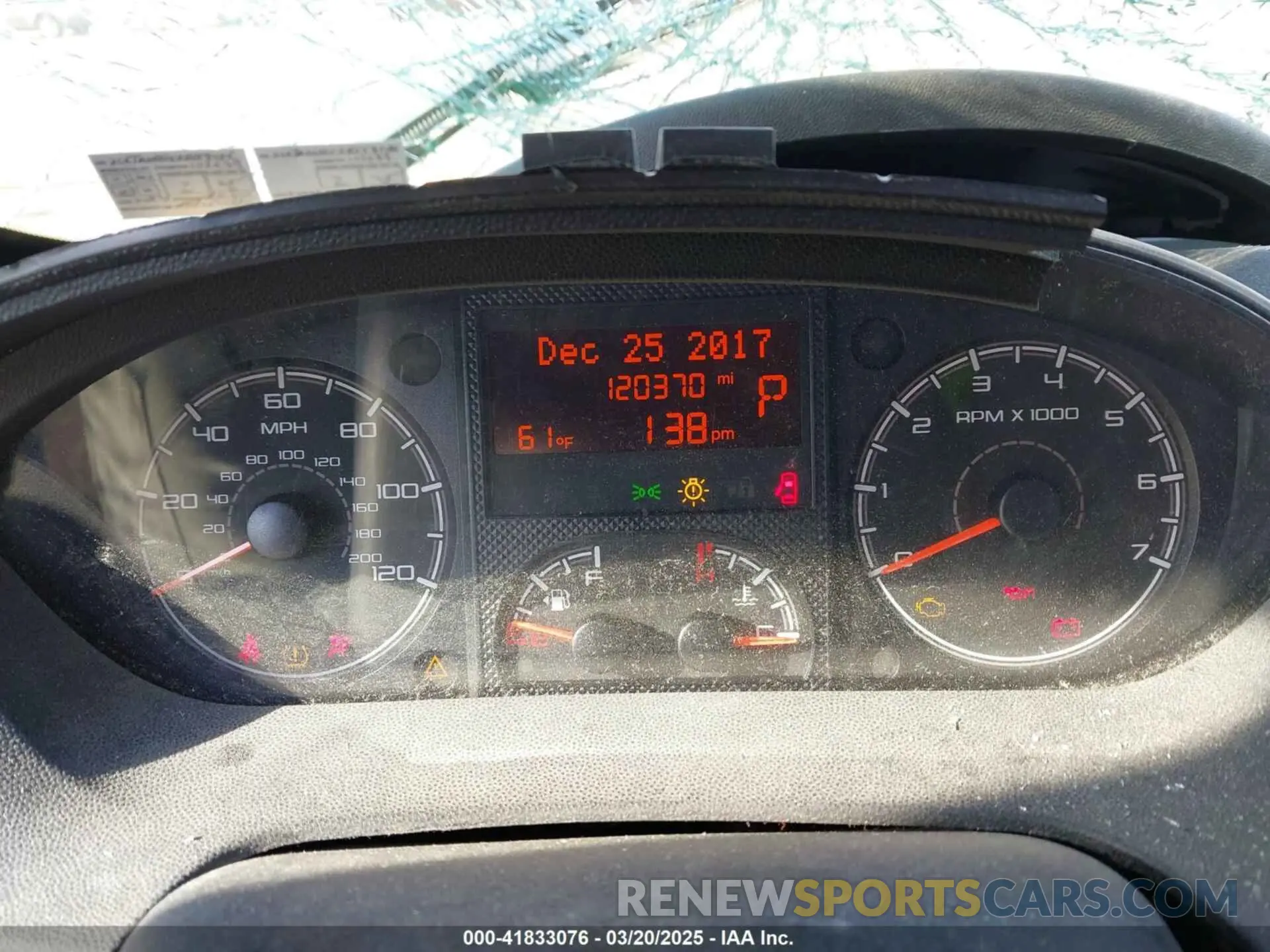 7 Photograph of a damaged car 3C6TRVDG5KE559746 RAM PROMASTER 2500 2019