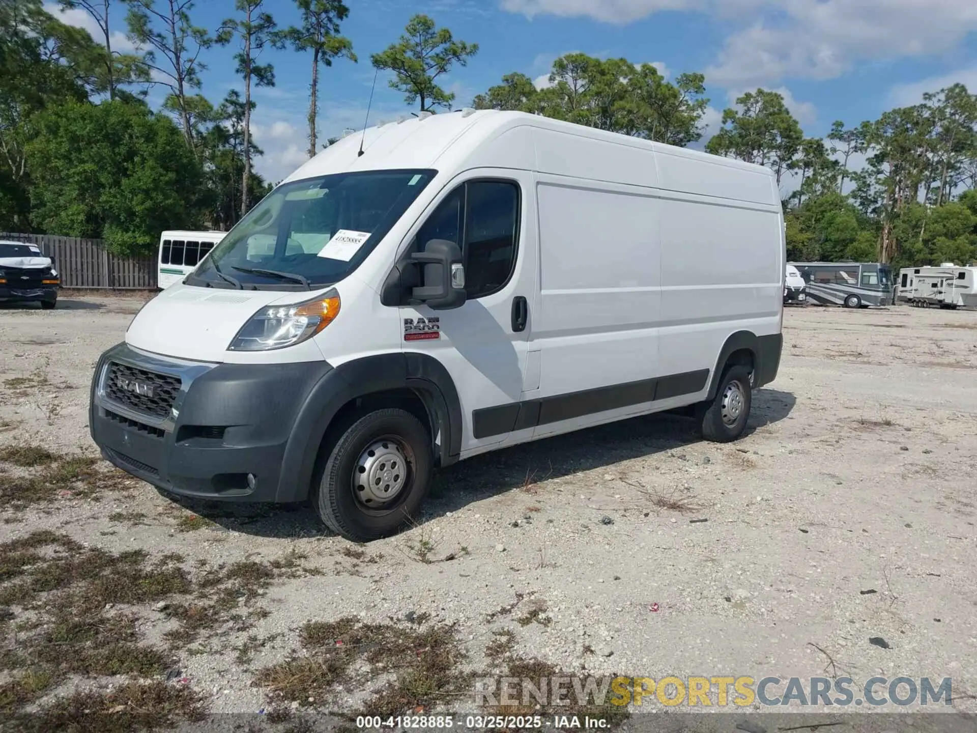 2 Photograph of a damaged car 3C6TRVDG6KE500351 RAM PROMASTER 2500 2019