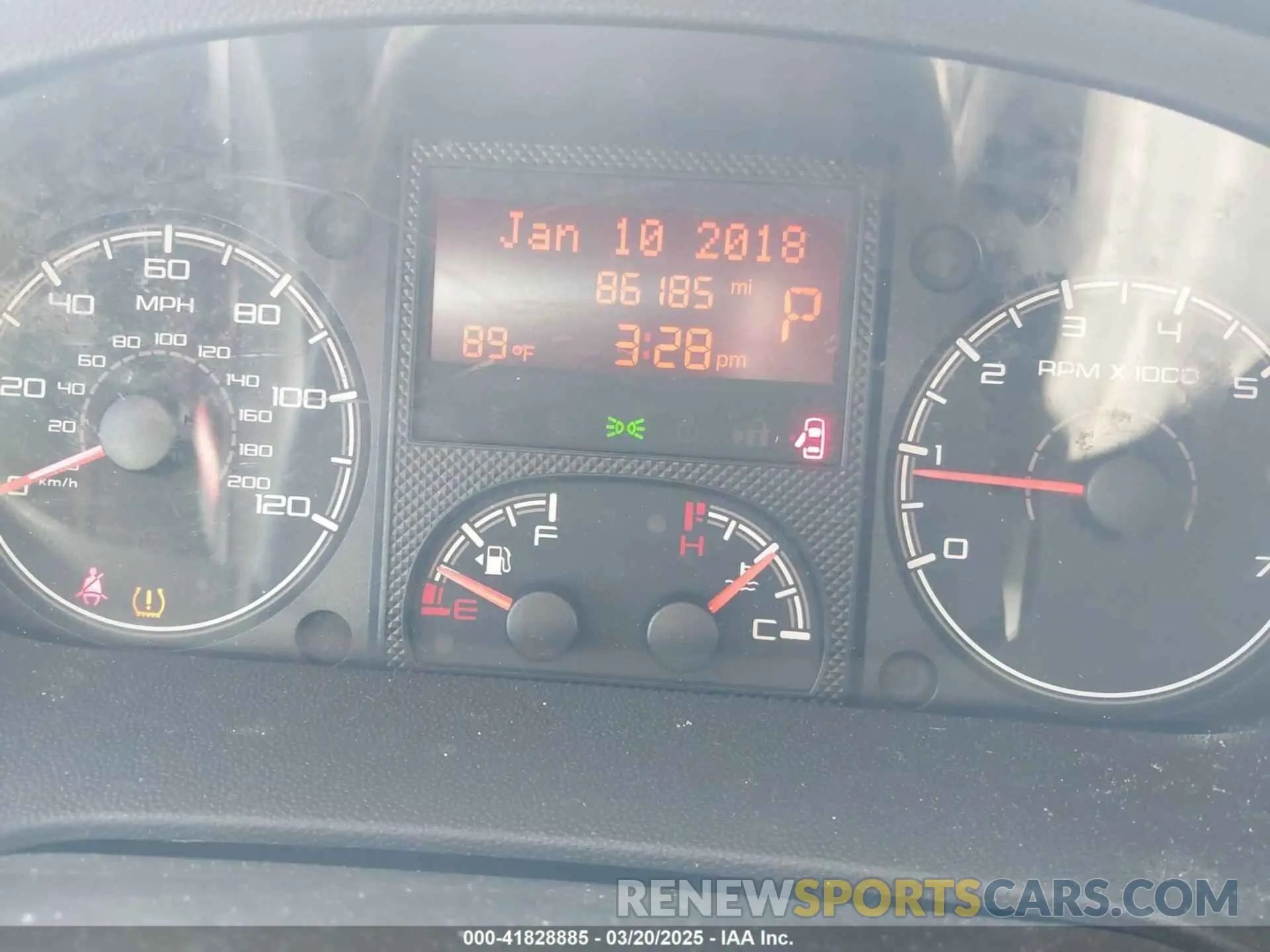 7 Photograph of a damaged car 3C6TRVDG6KE500351 RAM PROMASTER 2500 2019