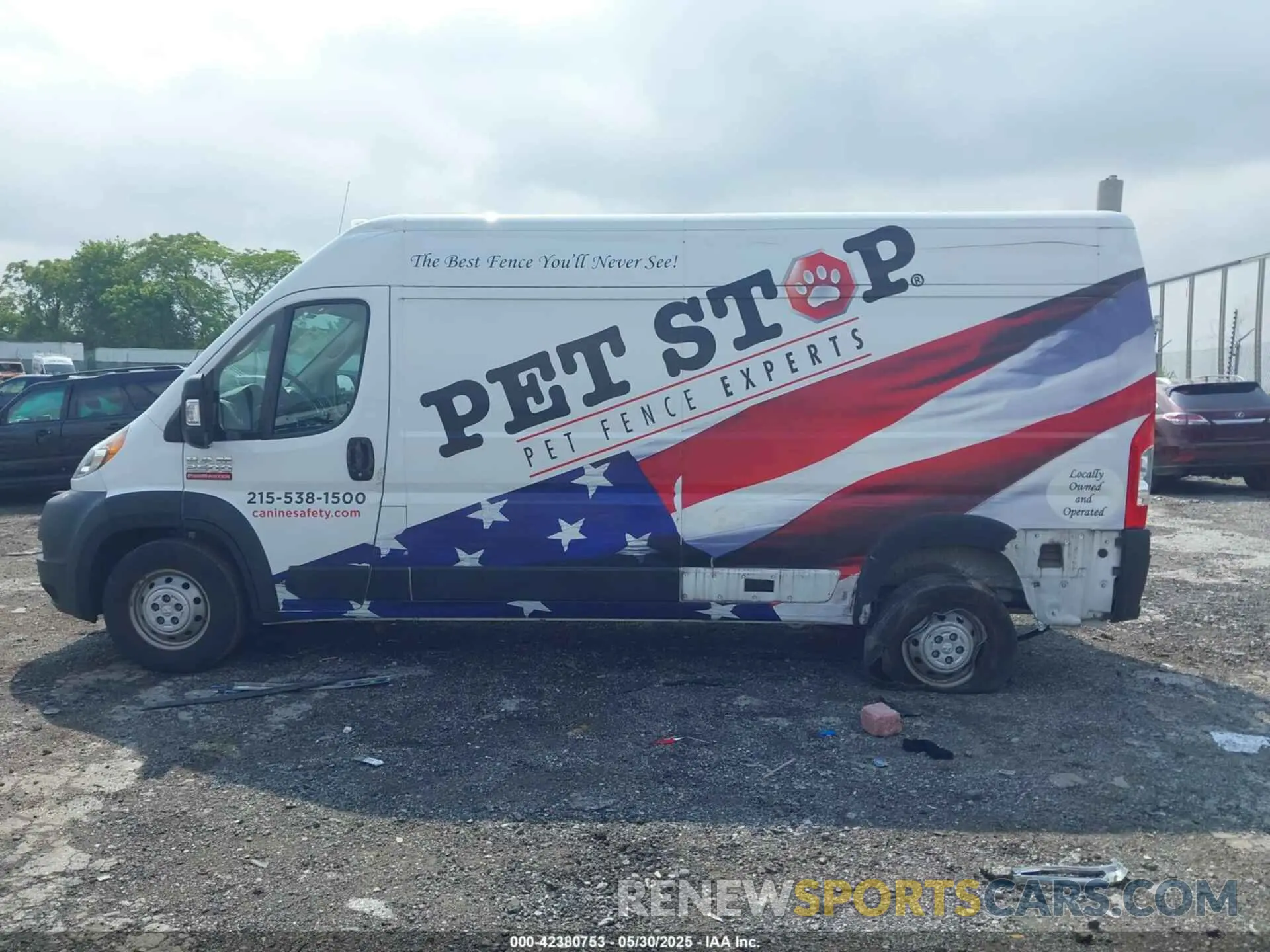 13 Photograph of a damaged car 3C6TRVDG7KE561630 RAM PROMASTER 2500 2019