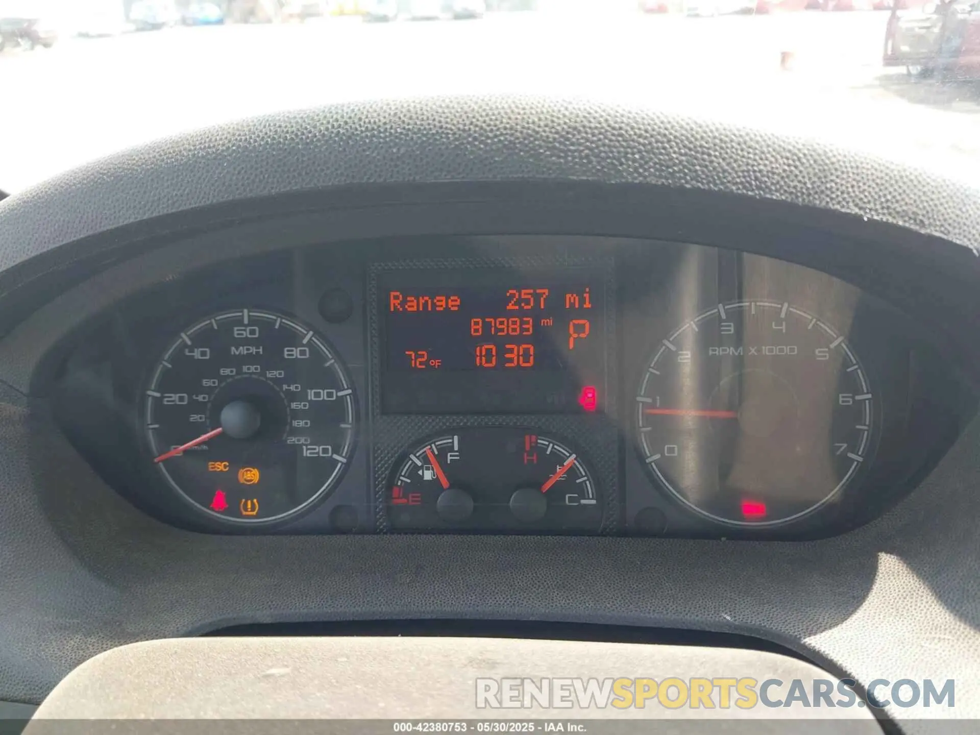7 Photograph of a damaged car 3C6TRVDG7KE561630 RAM PROMASTER 2500 2019