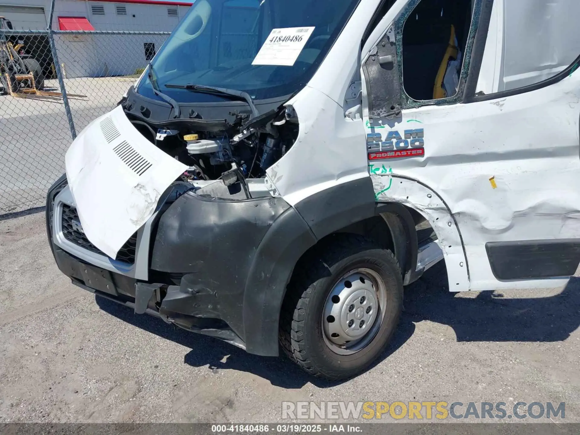 6 Photograph of a damaged car 3C6TRVDG8KE547249 RAM PROMASTER 2500 2019