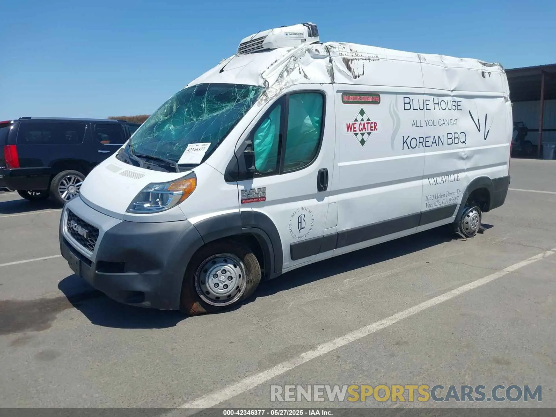 2 Photograph of a damaged car 3C6TRVDG9KE515166 RAM PROMASTER 2500 2019