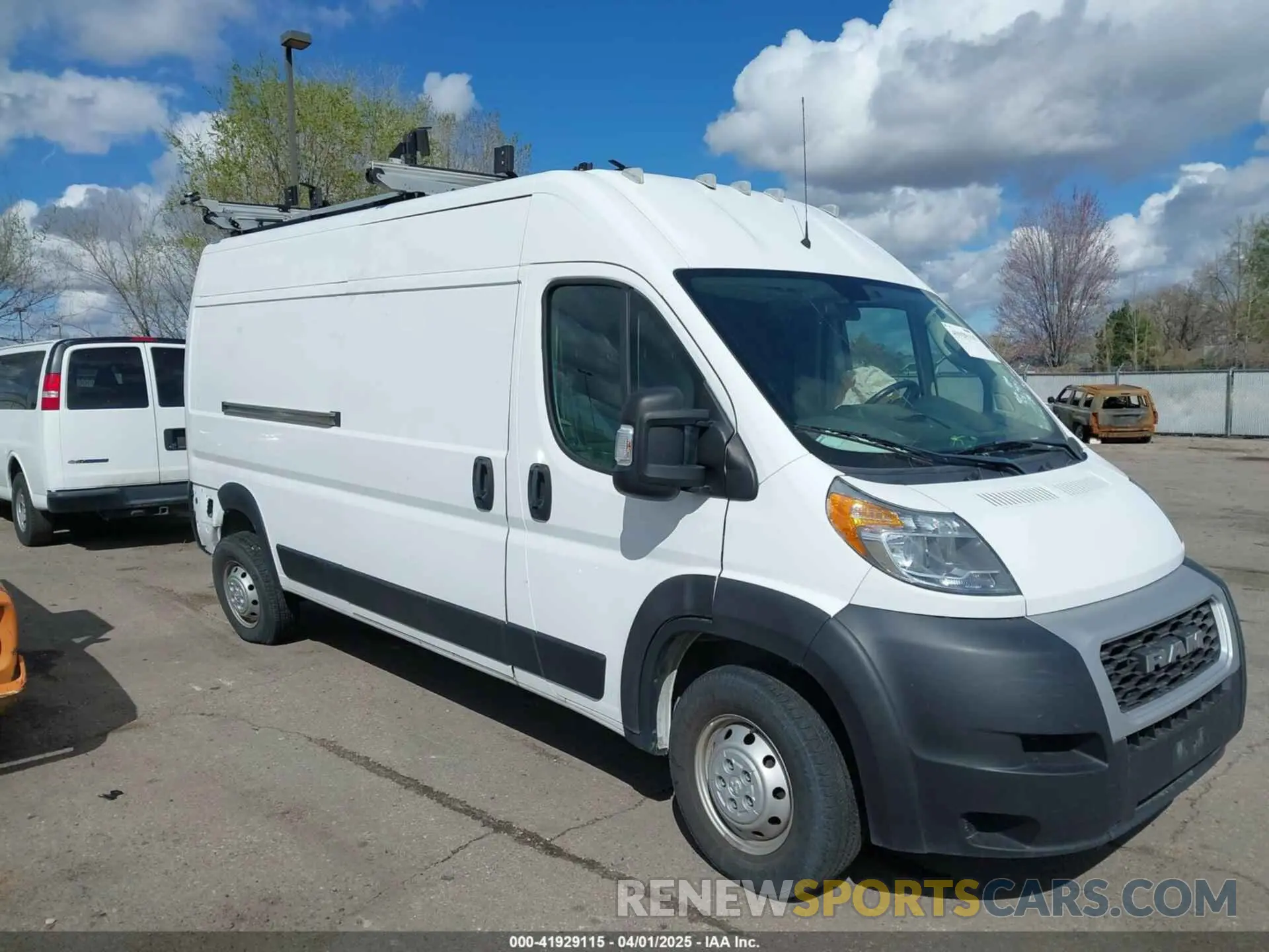 1 Photograph of a damaged car 3C6TRVDGXKE520571 RAM PROMASTER 2500 2019