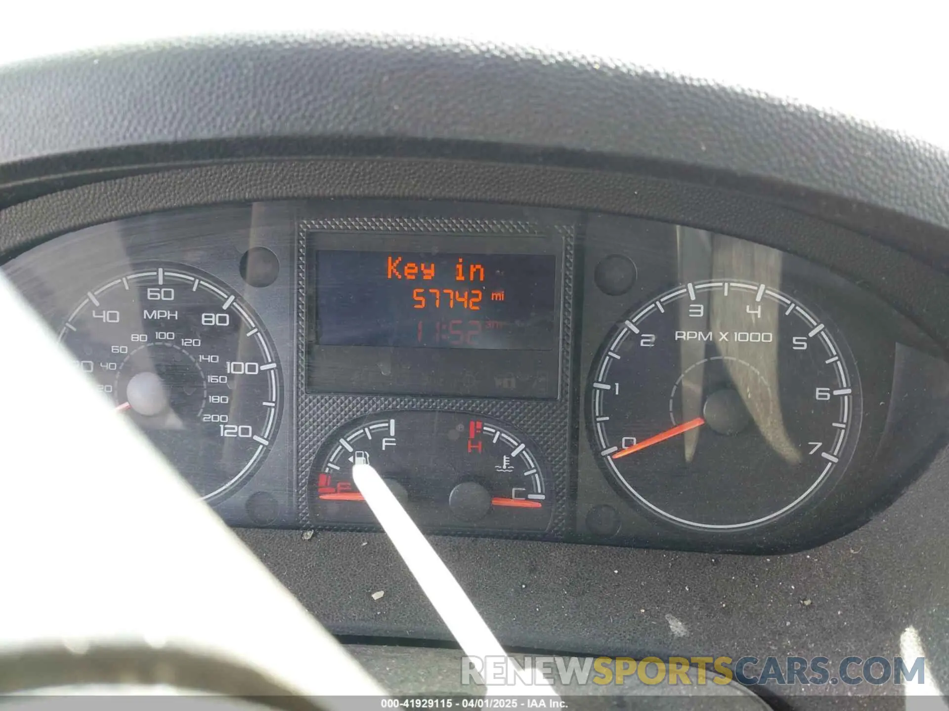 7 Photograph of a damaged car 3C6TRVDGXKE520571 RAM PROMASTER 2500 2019