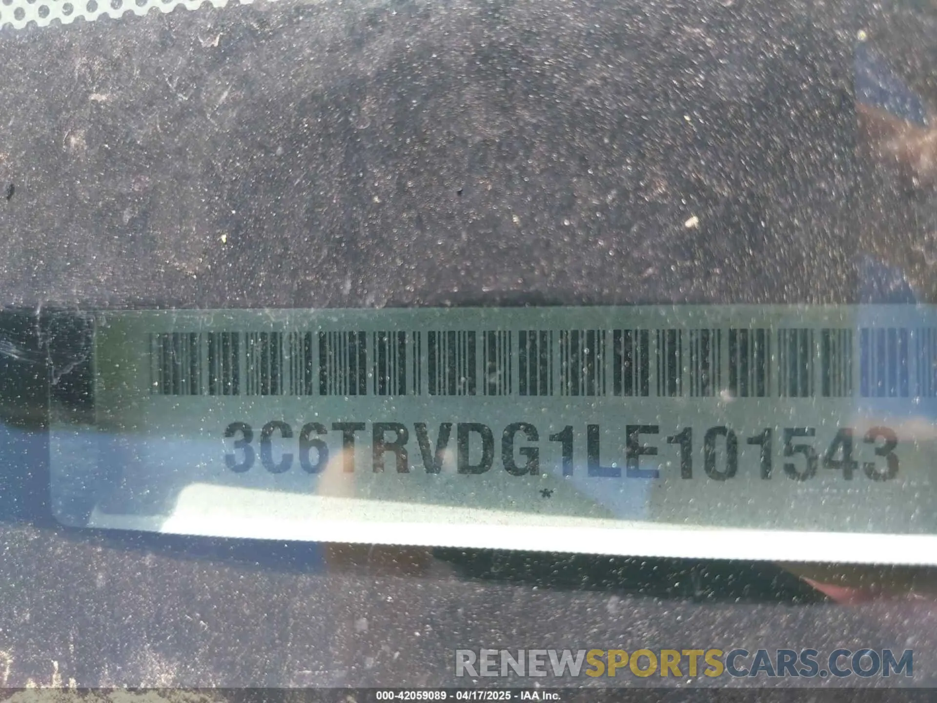 9 Photograph of a damaged car 3C6TRVDG1LE101543 RAM PROMASTER 2500 2020