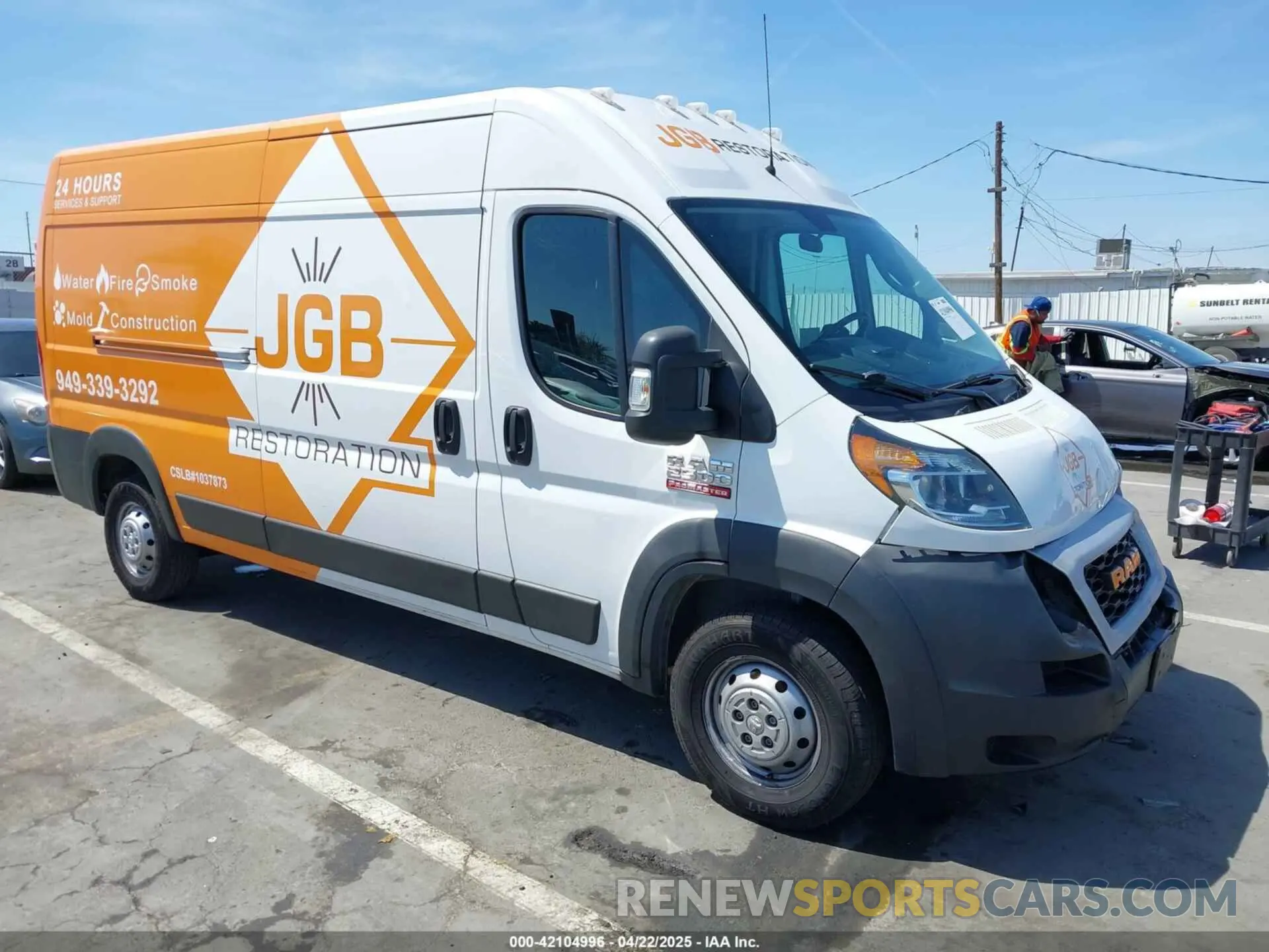 1 Photograph of a damaged car 3C6TRVDG3LE121924 RAM PROMASTER 2500 2020