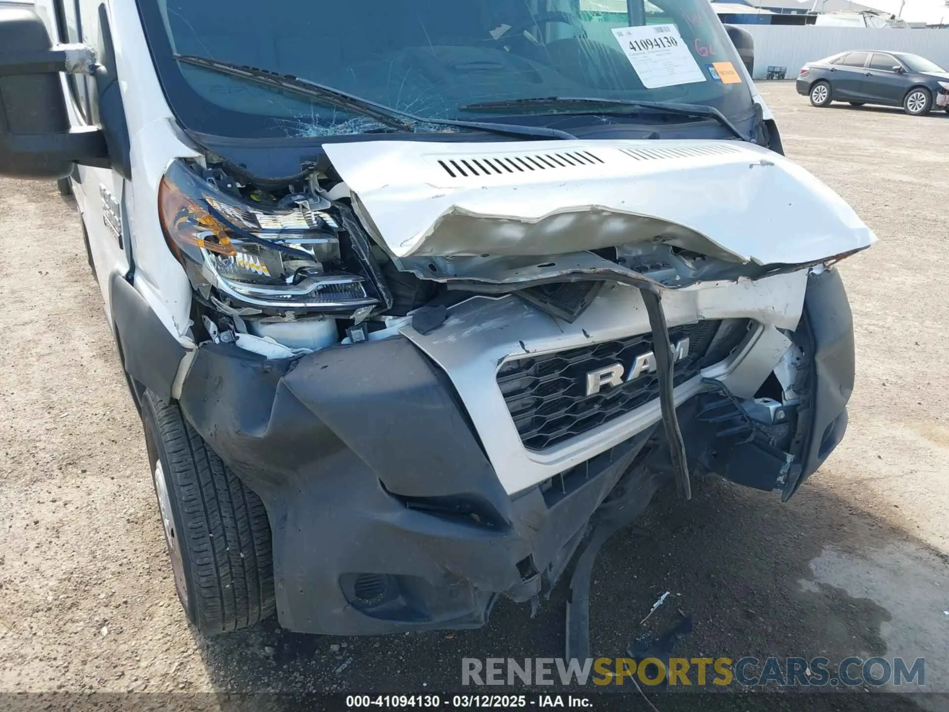 6 Photograph of a damaged car 3C6TRVDG4LE128073 RAM PROMASTER 2500 2020