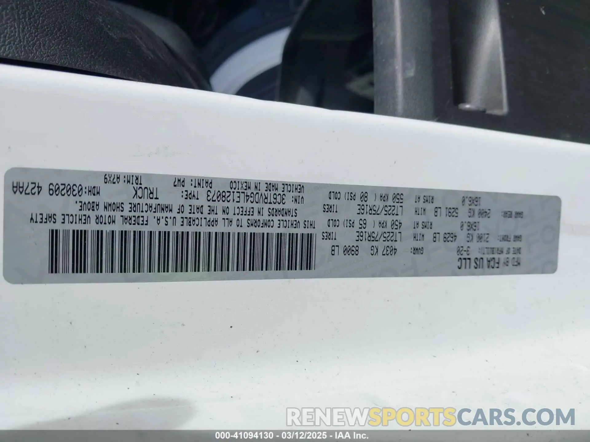 9 Photograph of a damaged car 3C6TRVDG4LE128073 RAM PROMASTER 2500 2020