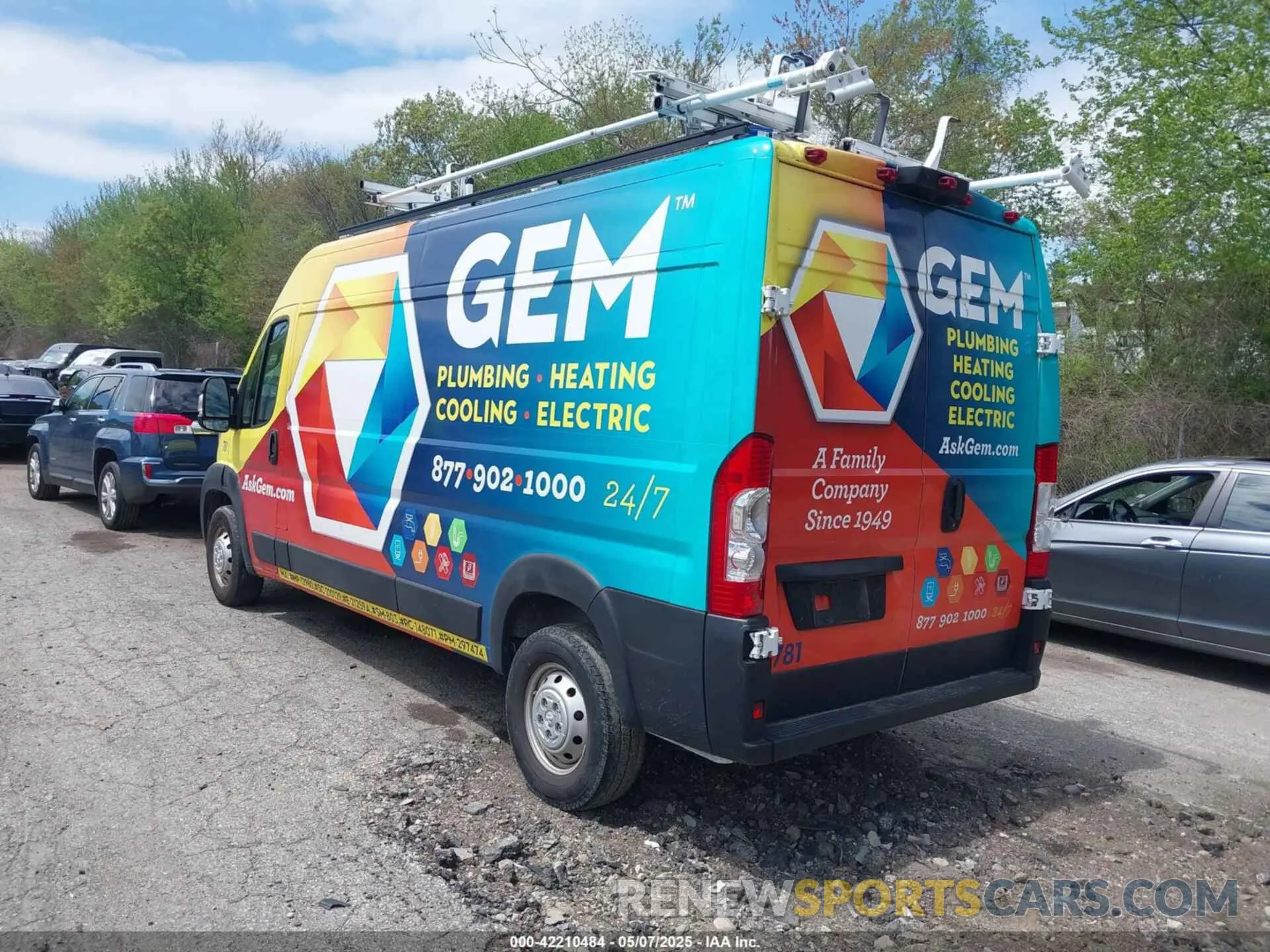 3 Photograph of a damaged car 3C6TRVDG8LE130666 RAM PROMASTER 2500 2020