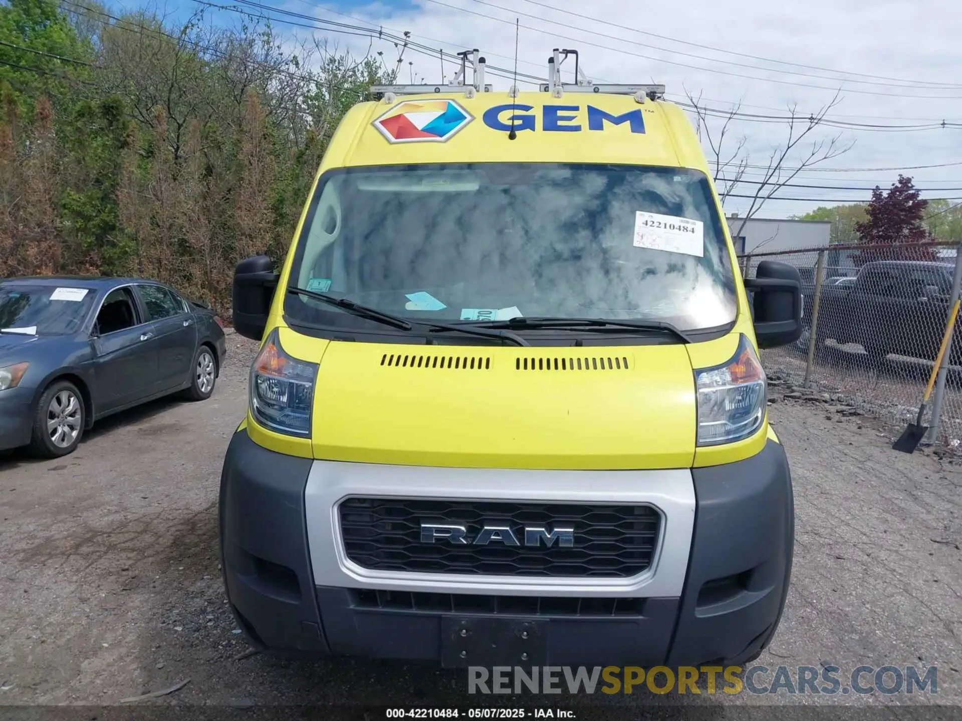 6 Photograph of a damaged car 3C6TRVDG8LE130666 RAM PROMASTER 2500 2020