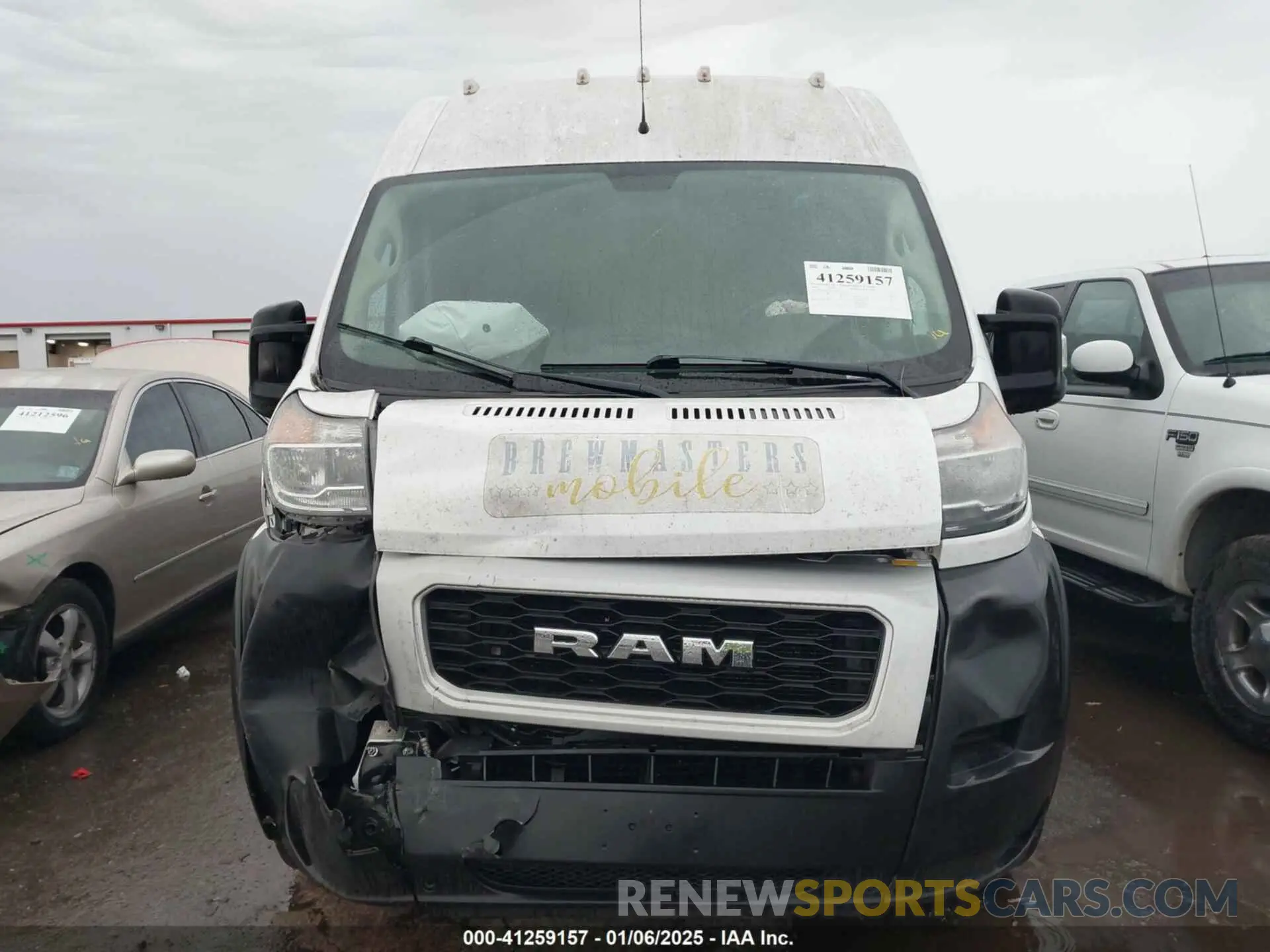 12 Photograph of a damaged car 3C6TRVDGXLE110693 RAM PROMASTER 2500 2020