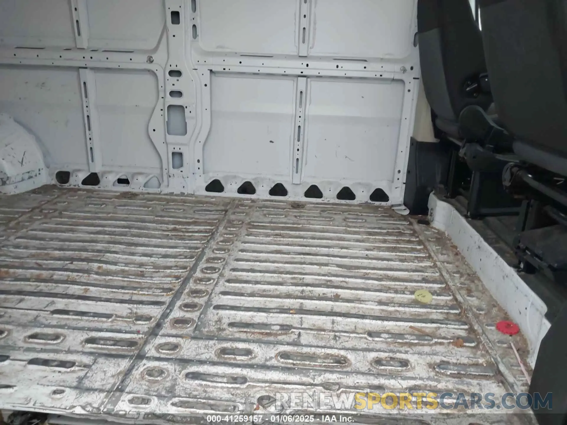 8 Photograph of a damaged car 3C6TRVDGXLE110693 RAM PROMASTER 2500 2020
