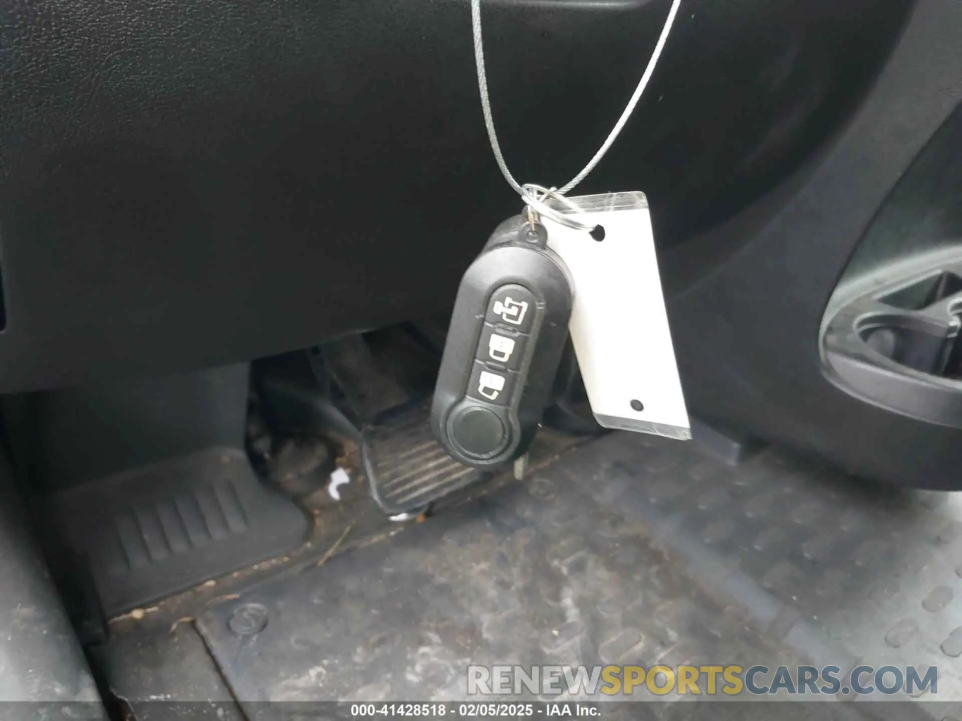 11 Photograph of a damaged car 3C6ERVDG6ME500703 RAM PROMASTER 2500 2021