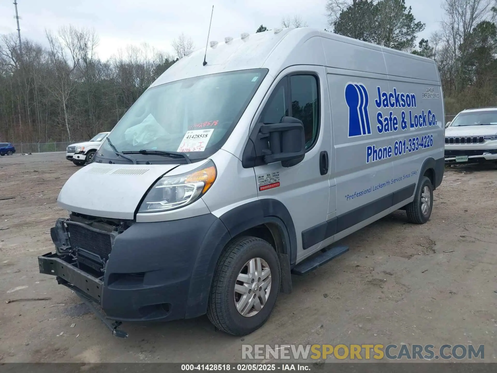 2 Photograph of a damaged car 3C6ERVDG6ME500703 RAM PROMASTER 2500 2021