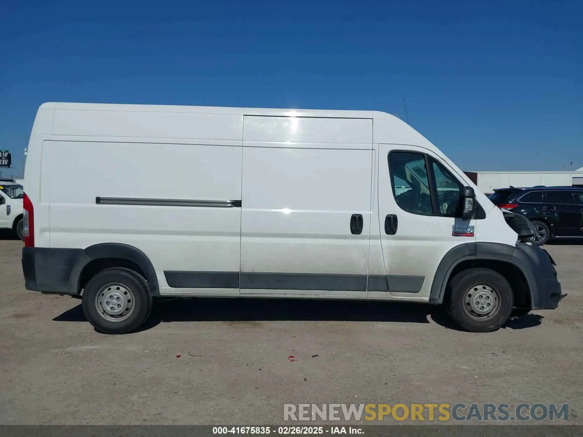 13 Photograph of a damaged car 3C6ERVDG9ME508729 RAM PROMASTER 2500 2021