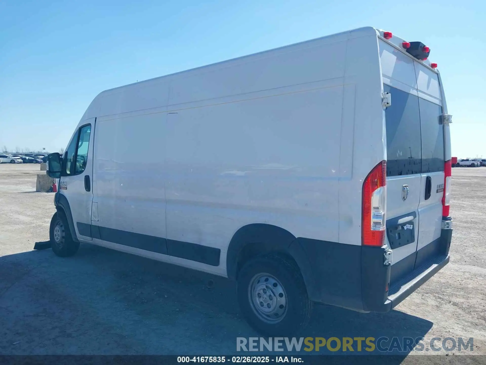 3 Photograph of a damaged car 3C6ERVDG9ME508729 RAM PROMASTER 2500 2021