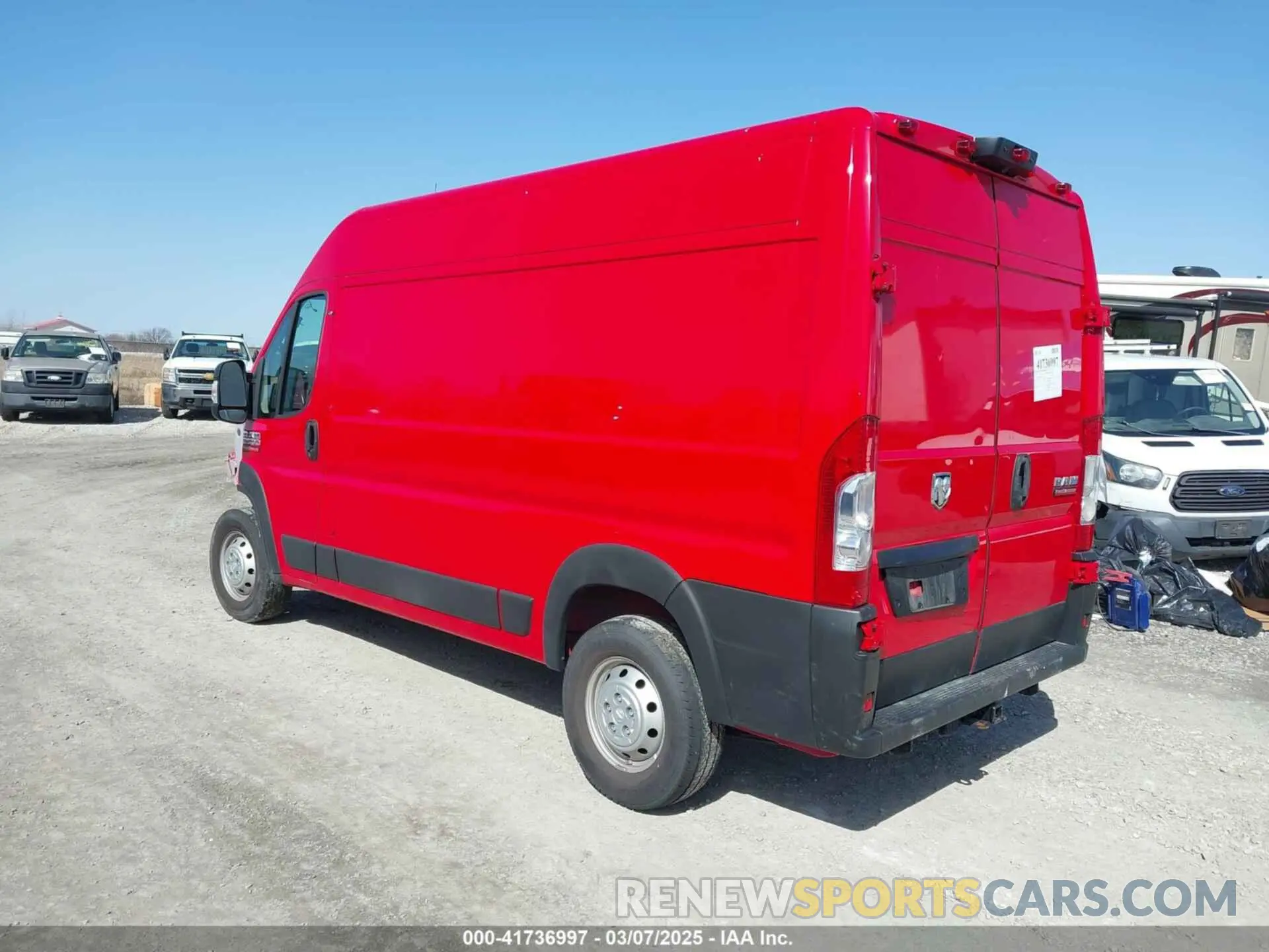3 Photograph of a damaged car 3C6LRVCG2ME513117 RAM PROMASTER 2500 2021