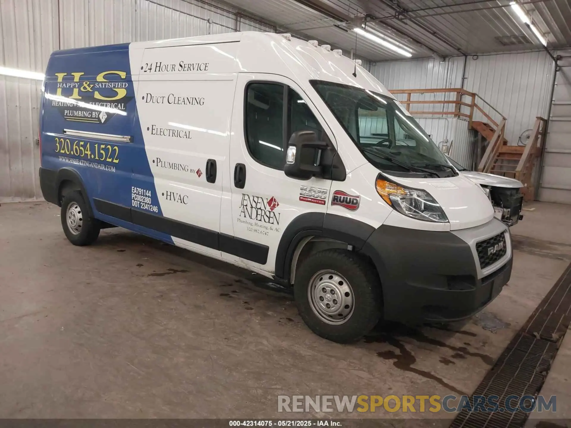 1 Photograph of a damaged car 3C6LRVDG3ME534203 RAM PROMASTER 2500 2021