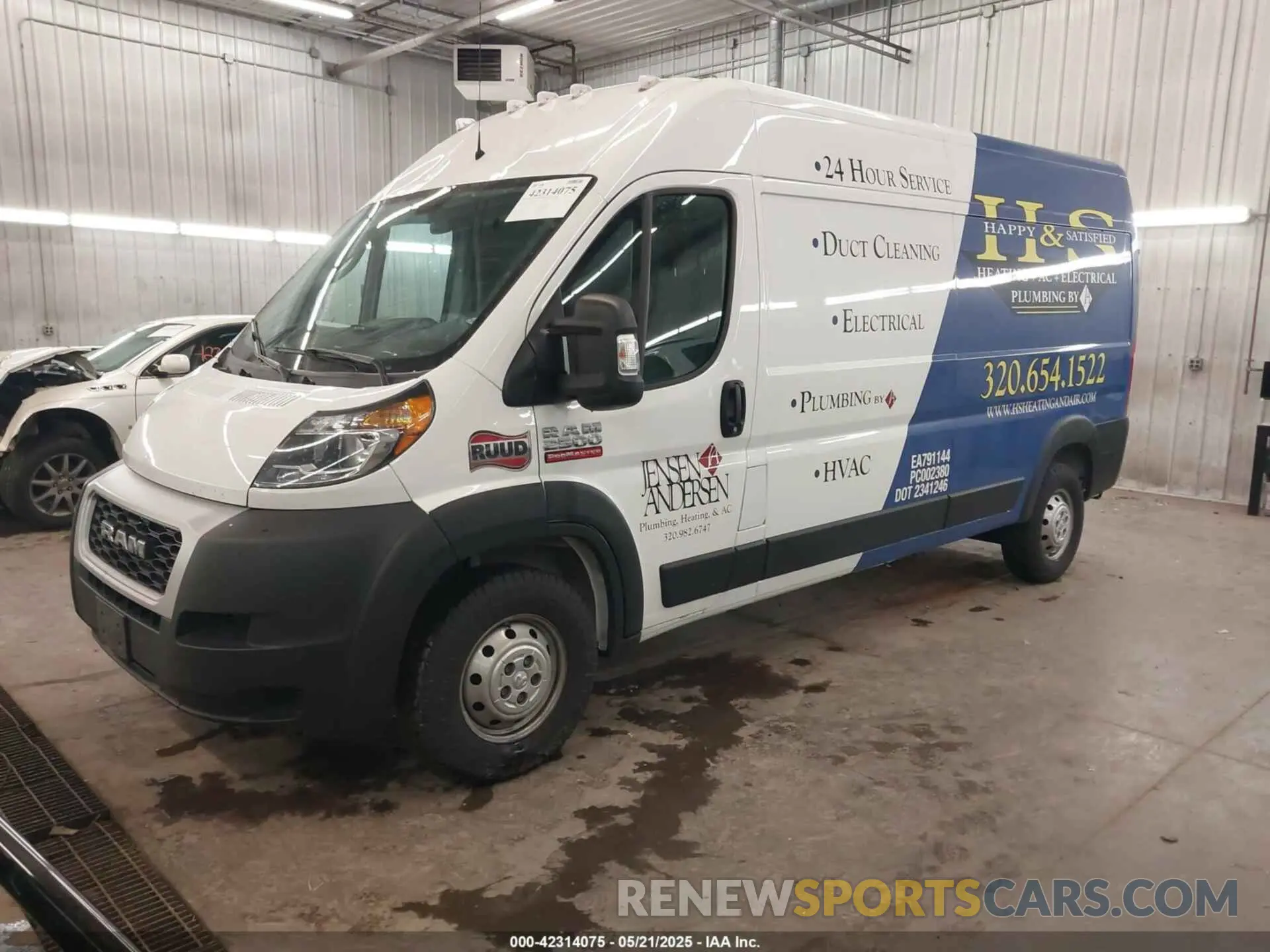 2 Photograph of a damaged car 3C6LRVDG3ME534203 RAM PROMASTER 2500 2021