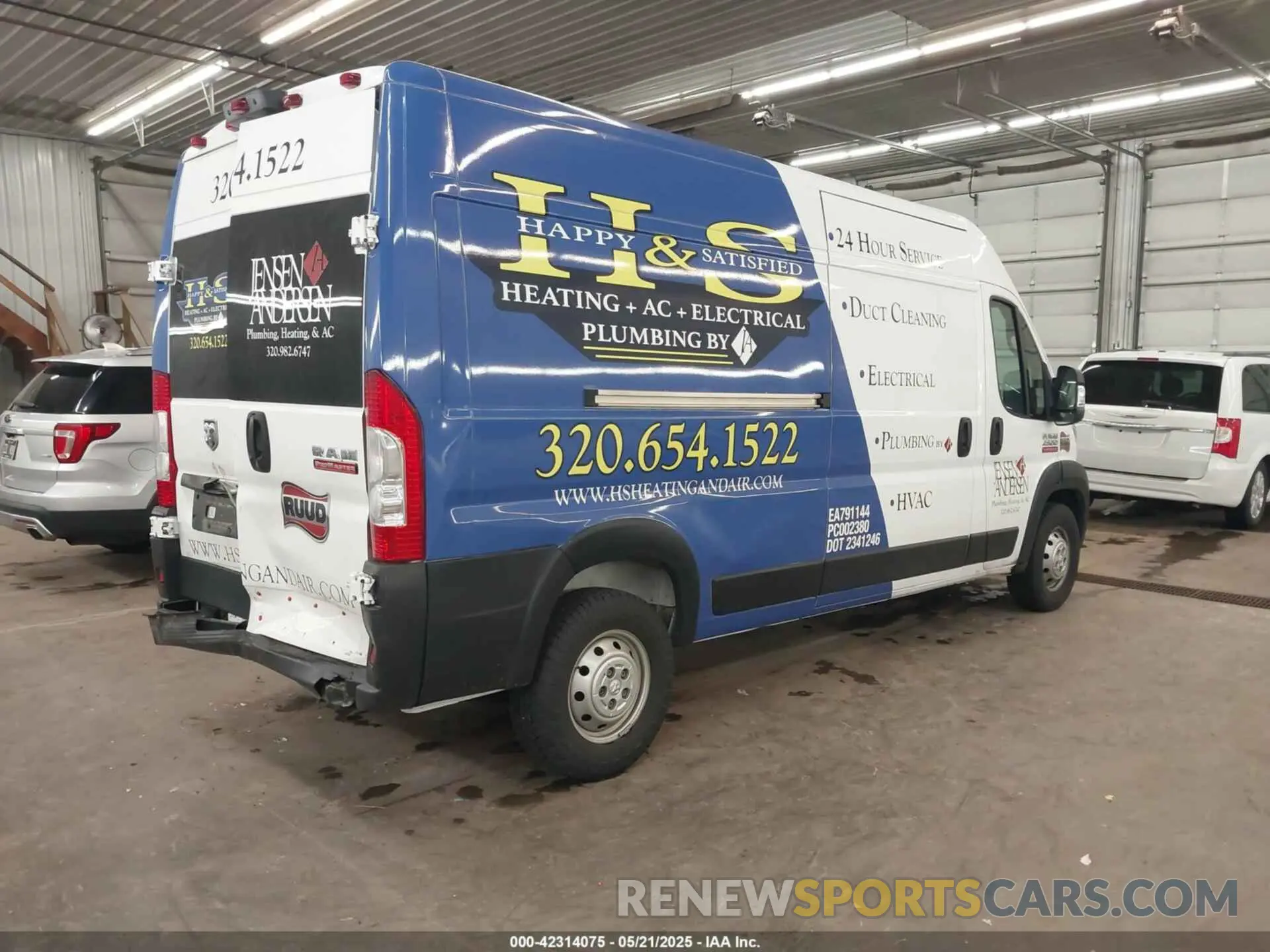4 Photograph of a damaged car 3C6LRVDG3ME534203 RAM PROMASTER 2500 2021