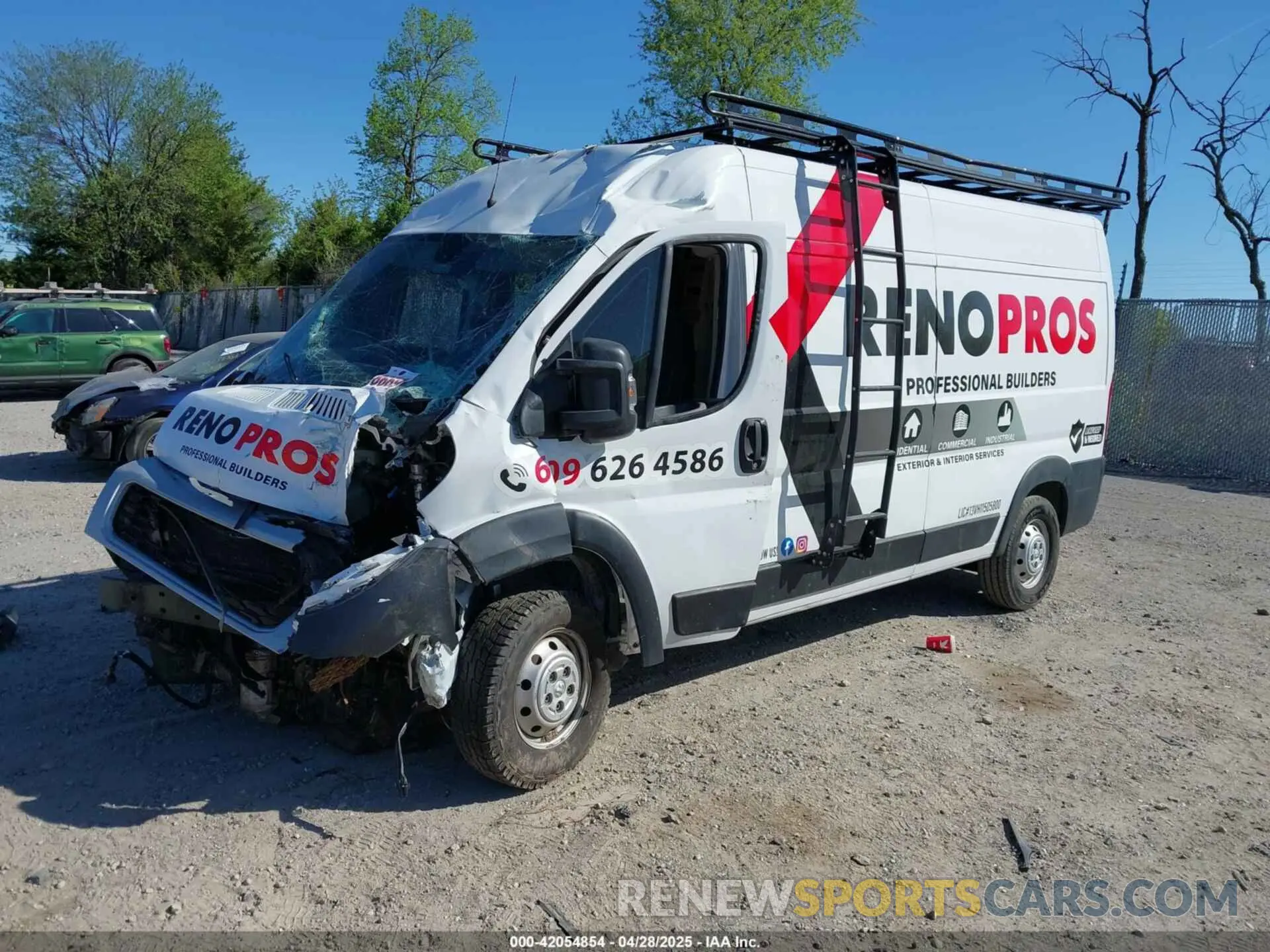 2 Photograph of a damaged car 3C6LRVDG4ME510878 RAM PROMASTER 2500 2021