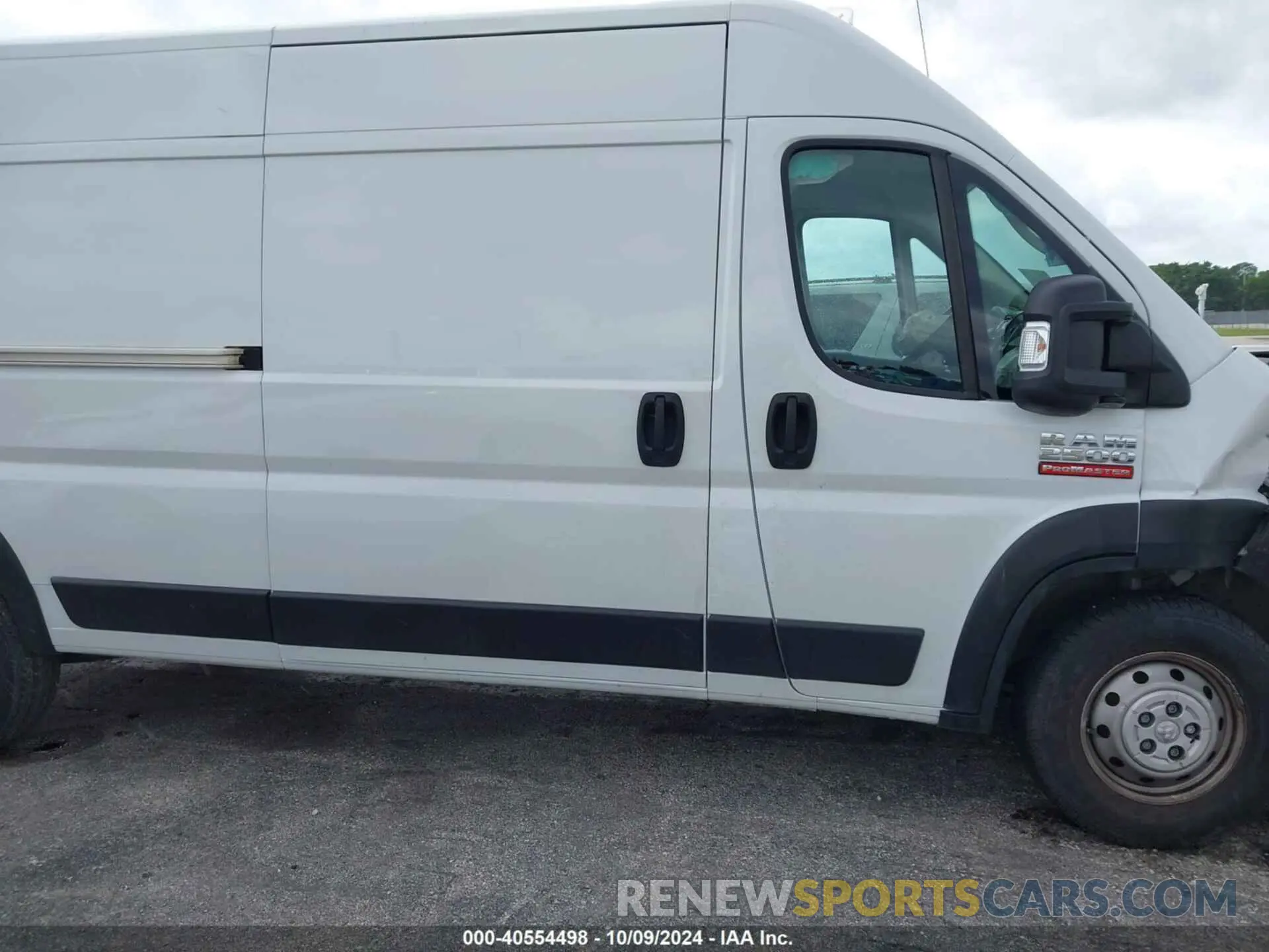 13 Photograph of a damaged car 3C6LRVDG4ME567808 RAM PROMASTER 2500 2021