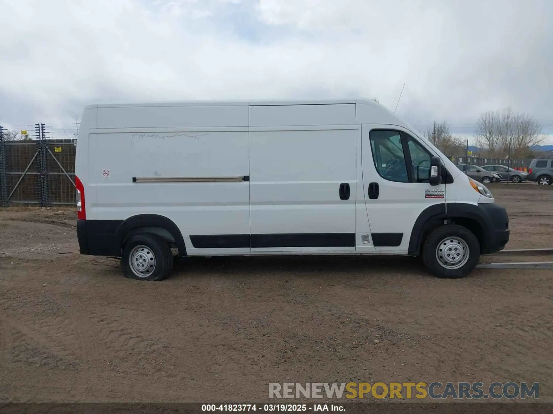 13 Photograph of a damaged car 3C6LRVDG6ME559029 RAM PROMASTER 2500 2021