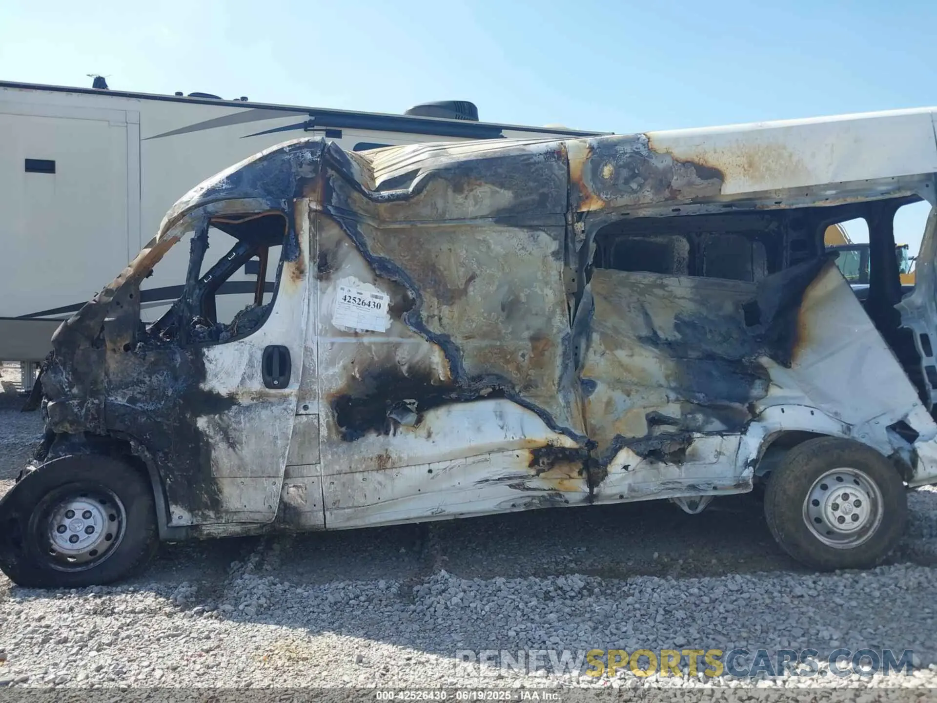 13 Photograph of a damaged car 3C6LRVDG8ME508177 RAM PROMASTER 2500 2021