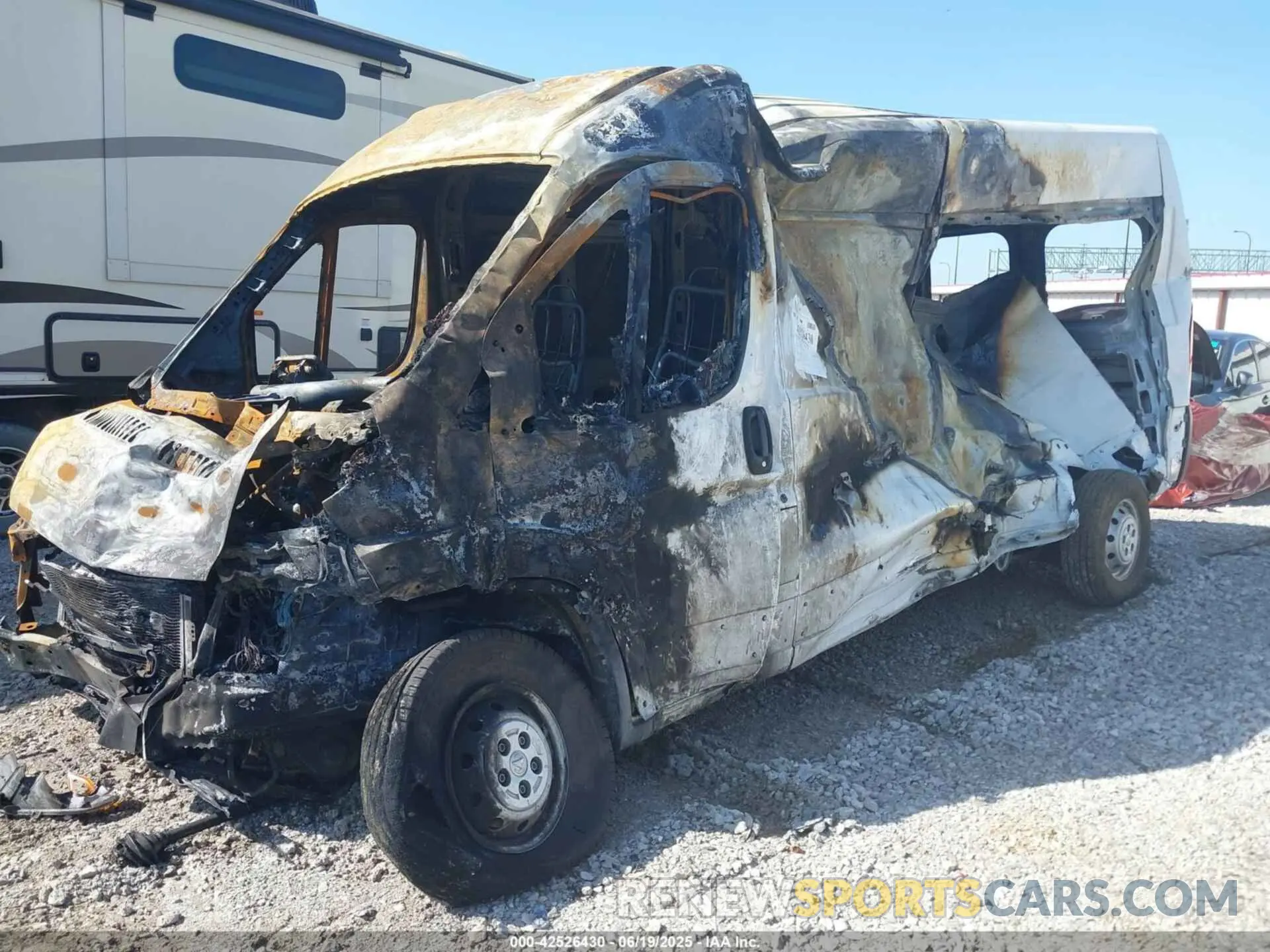 2 Photograph of a damaged car 3C6LRVDG8ME508177 RAM PROMASTER 2500 2021