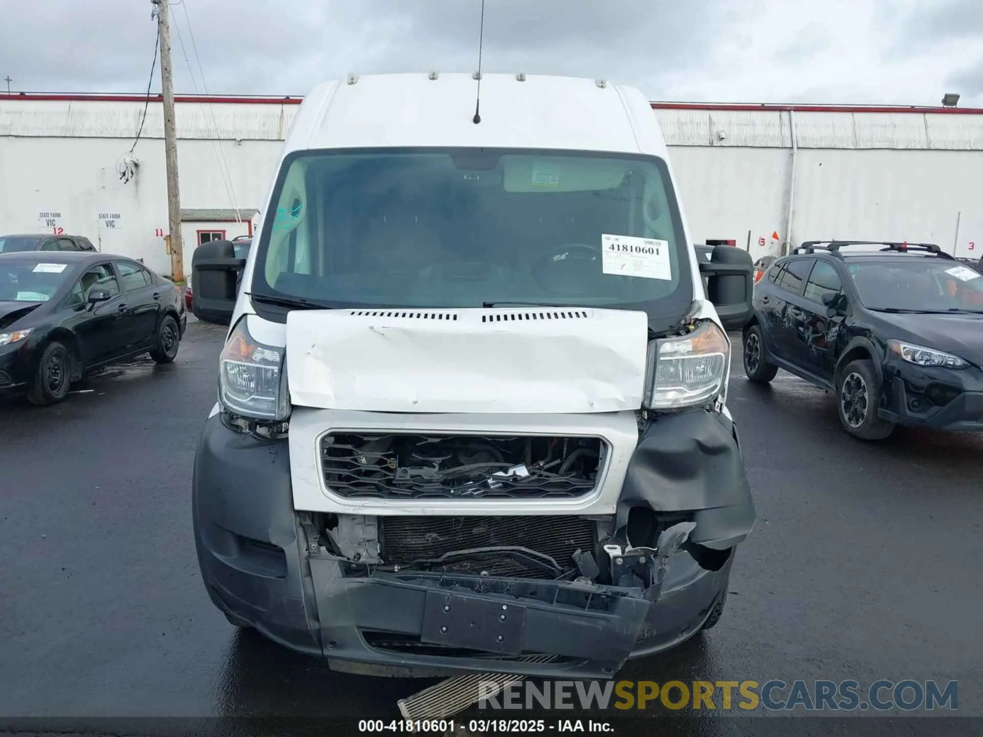 12 Photograph of a damaged car 3C6LRVDG8ME513895 RAM PROMASTER 2500 2021