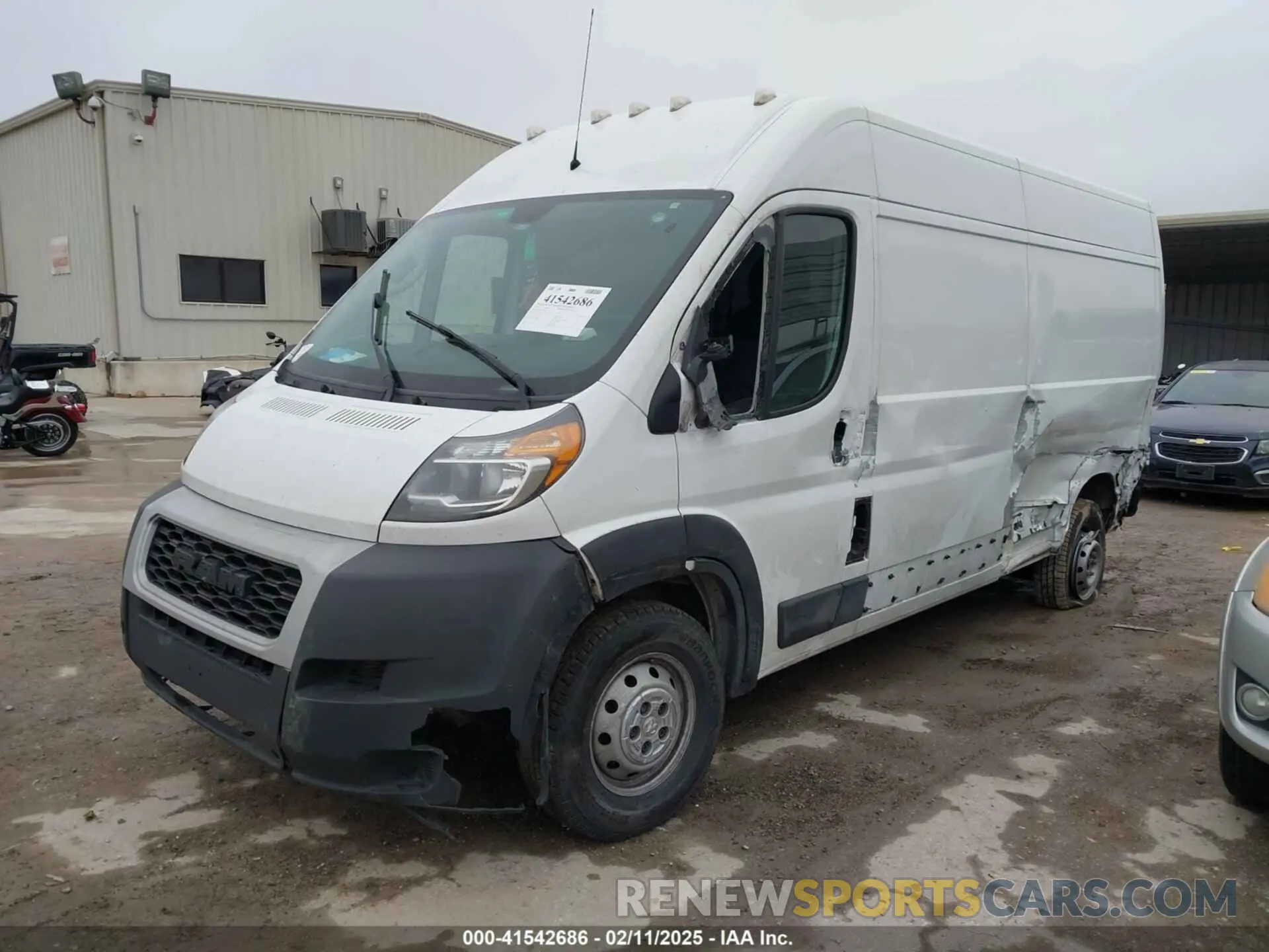 2 Photograph of a damaged car 3C6LRVDG8ME522726 RAM PROMASTER 2500 2021