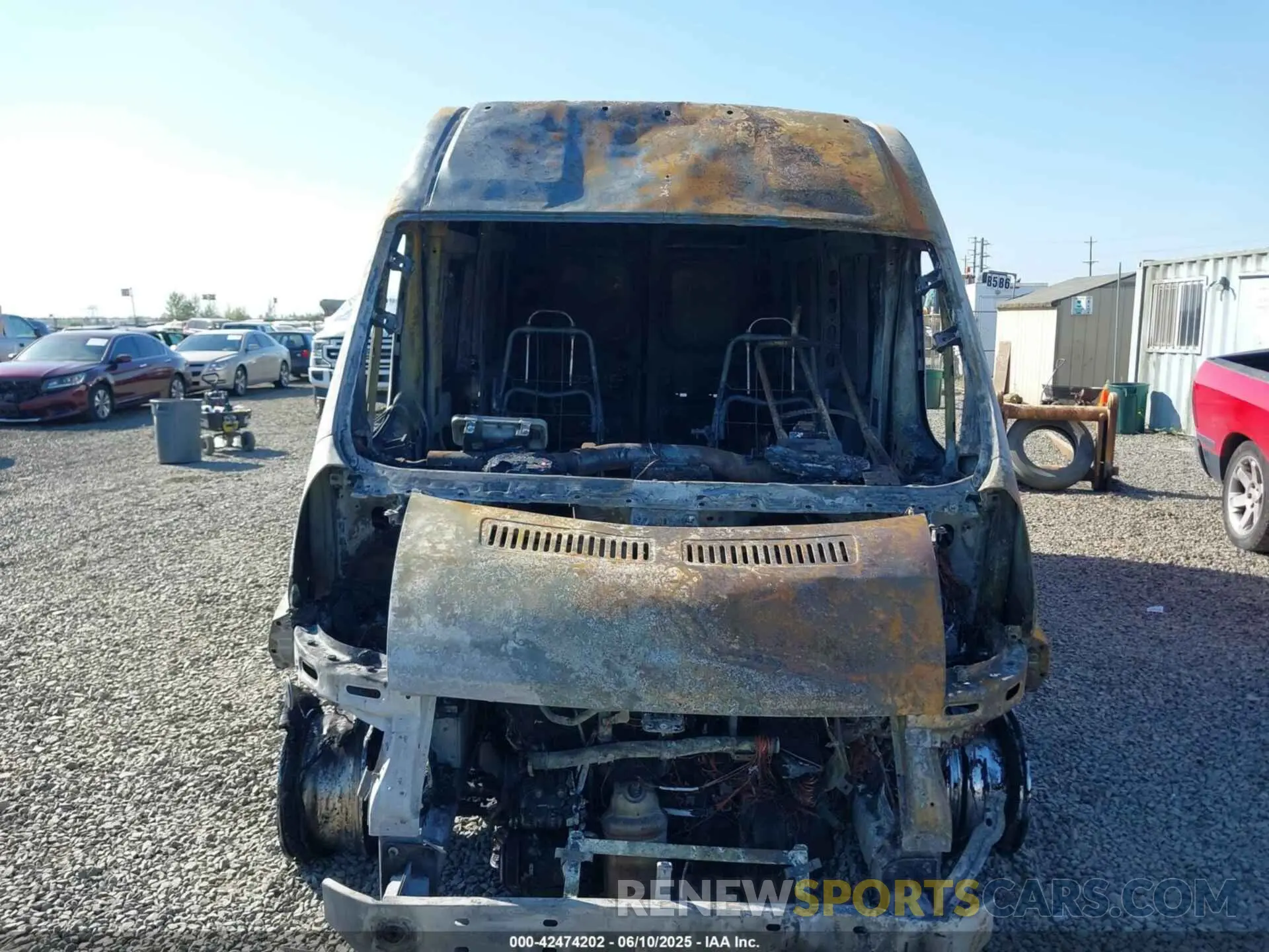 6 Photograph of a damaged car 3C6LRVDG8ME565544 RAM PROMASTER 2500 2021