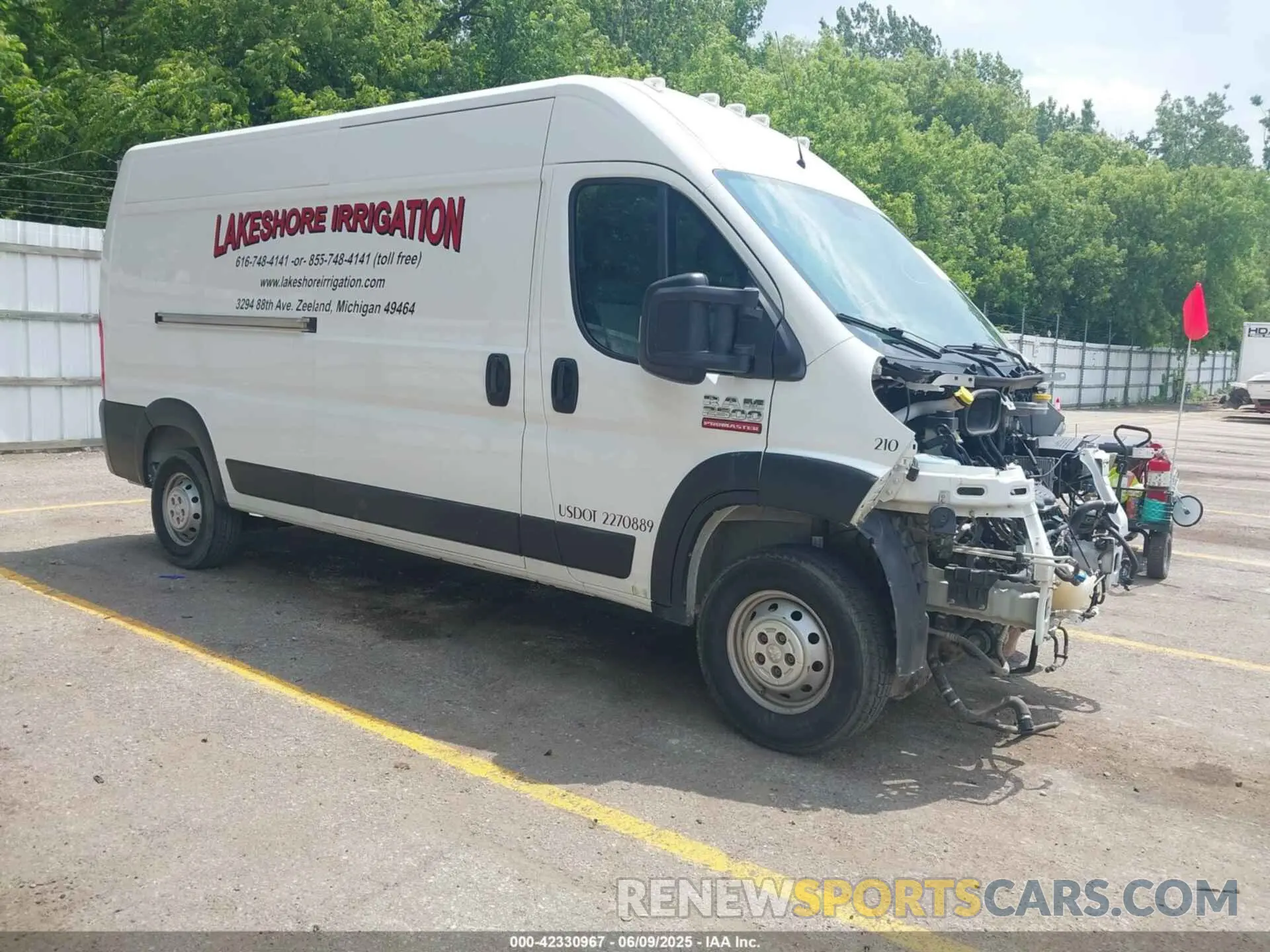 1 Photograph of a damaged car 3C6LRVDGXME521397 RAM PROMASTER 2500 2021
