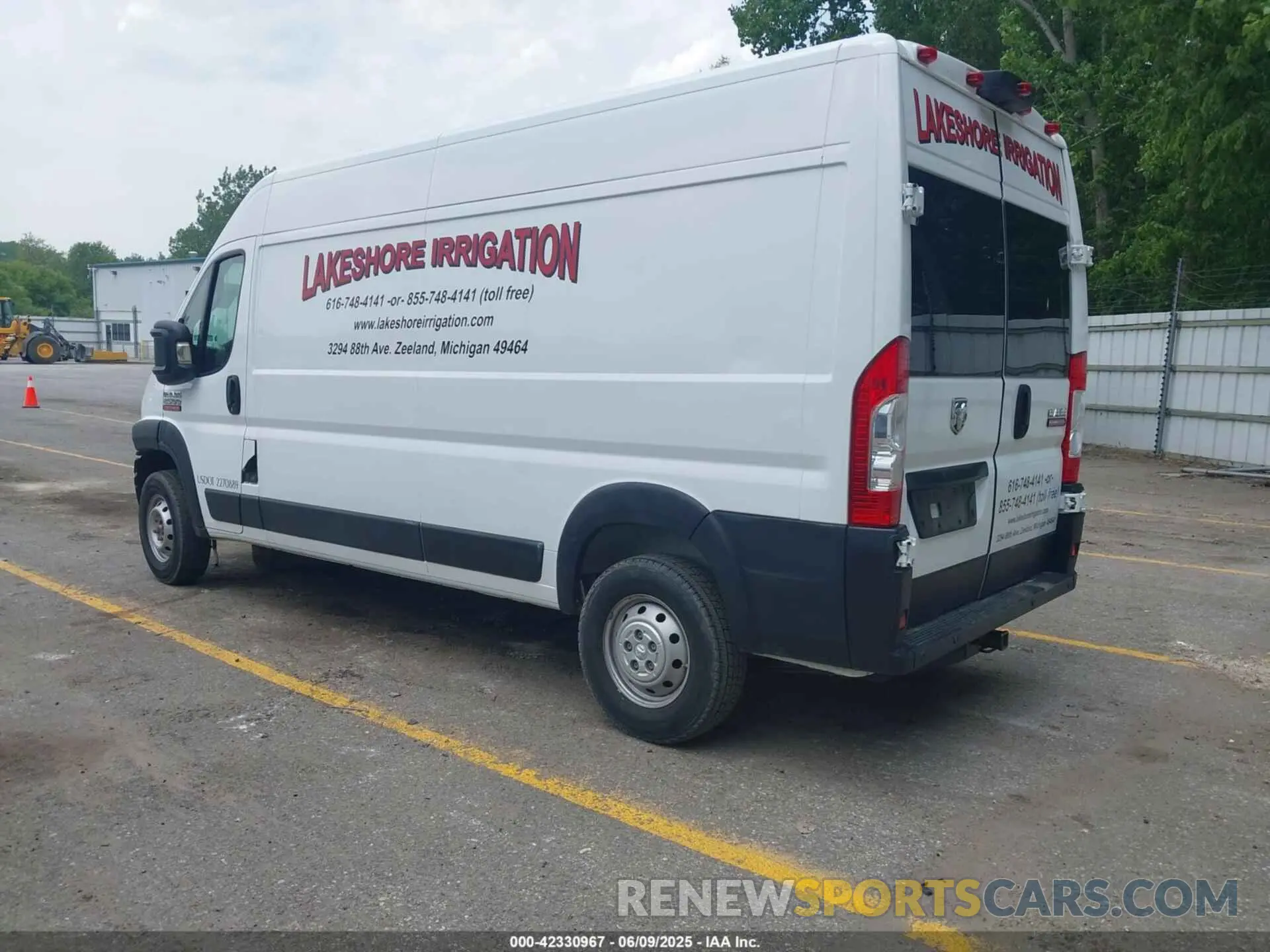 3 Photograph of a damaged car 3C6LRVDGXME521397 RAM PROMASTER 2500 2021