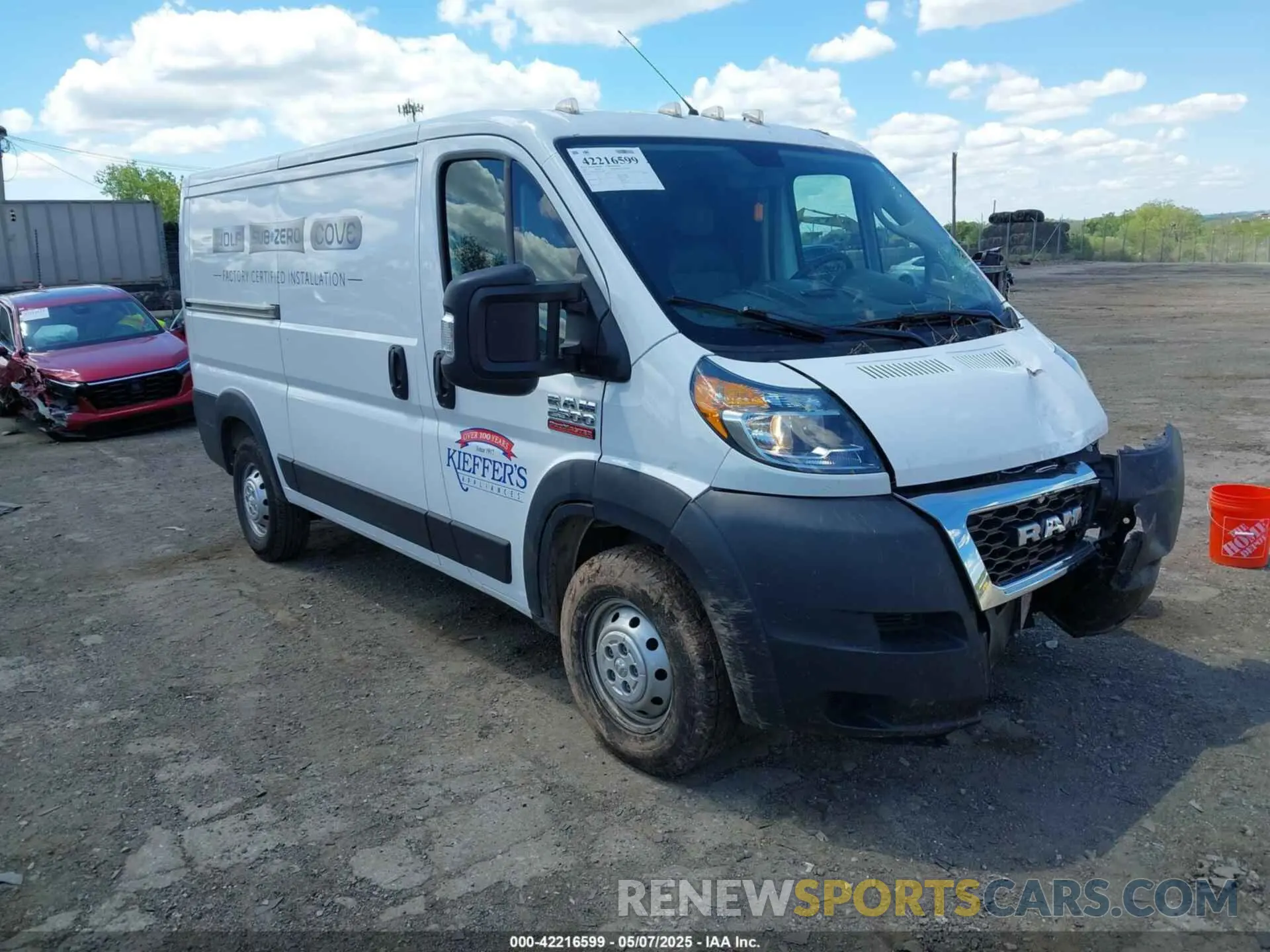 1 Photograph of a damaged car 3C6LRVVG4ME529686 RAM PROMASTER 2500 2021