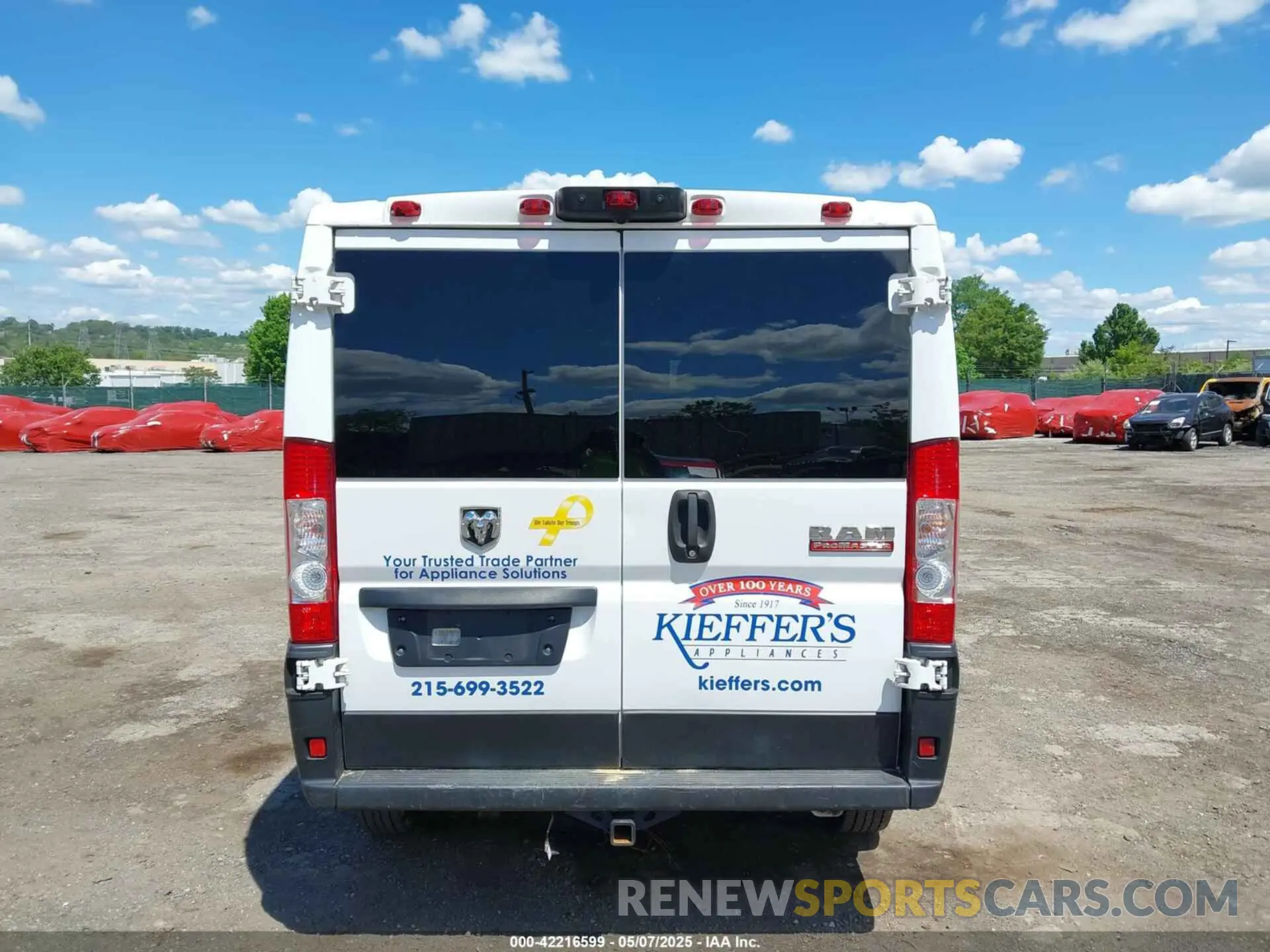 16 Photograph of a damaged car 3C6LRVVG4ME529686 RAM PROMASTER 2500 2021