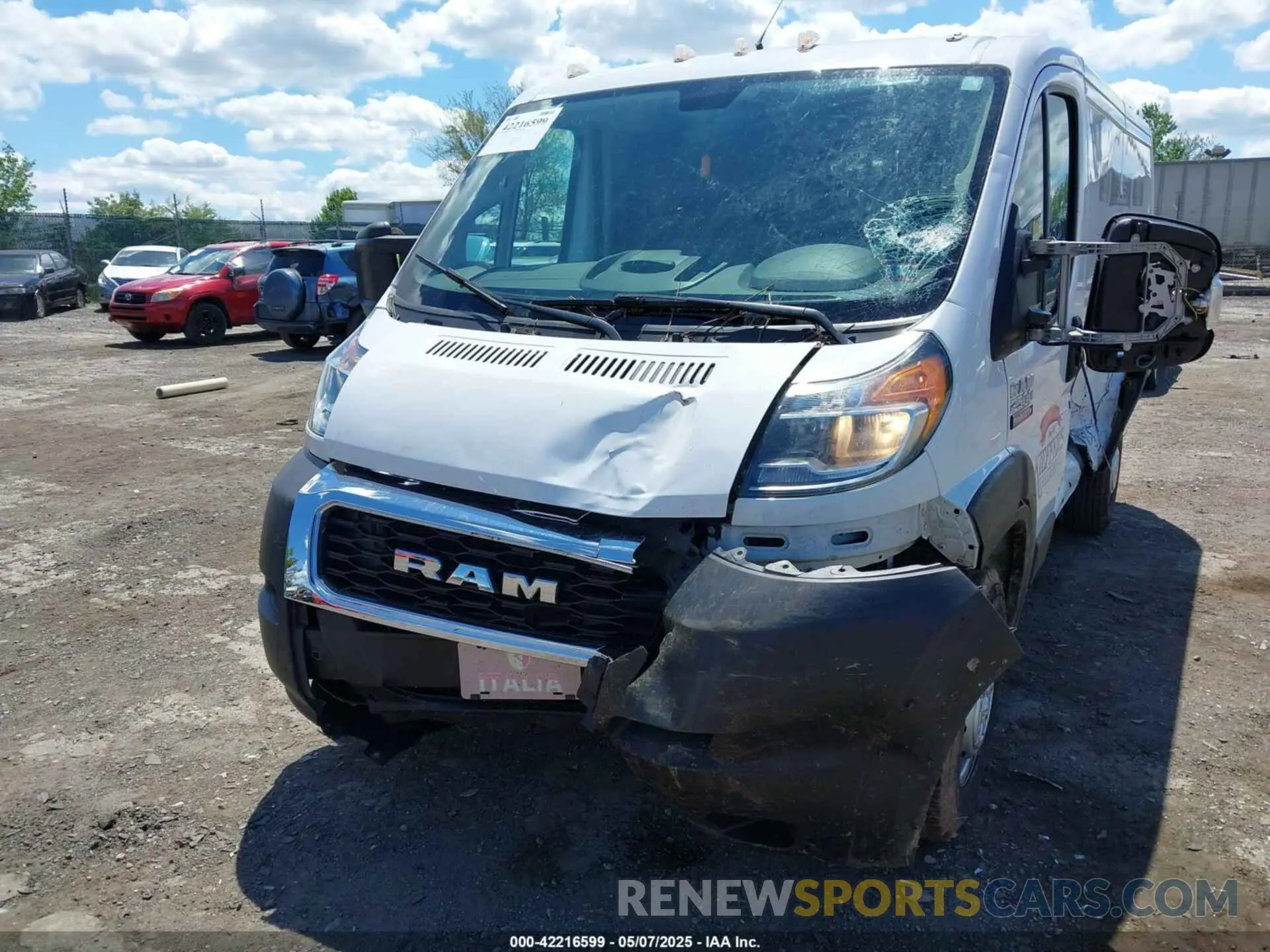 21 Photograph of a damaged car 3C6LRVVG4ME529686 RAM PROMASTER 2500 2021