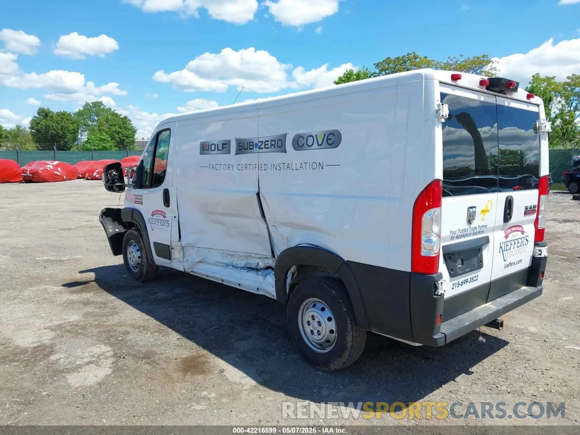 3 Photograph of a damaged car 3C6LRVVG4ME529686 RAM PROMASTER 2500 2021