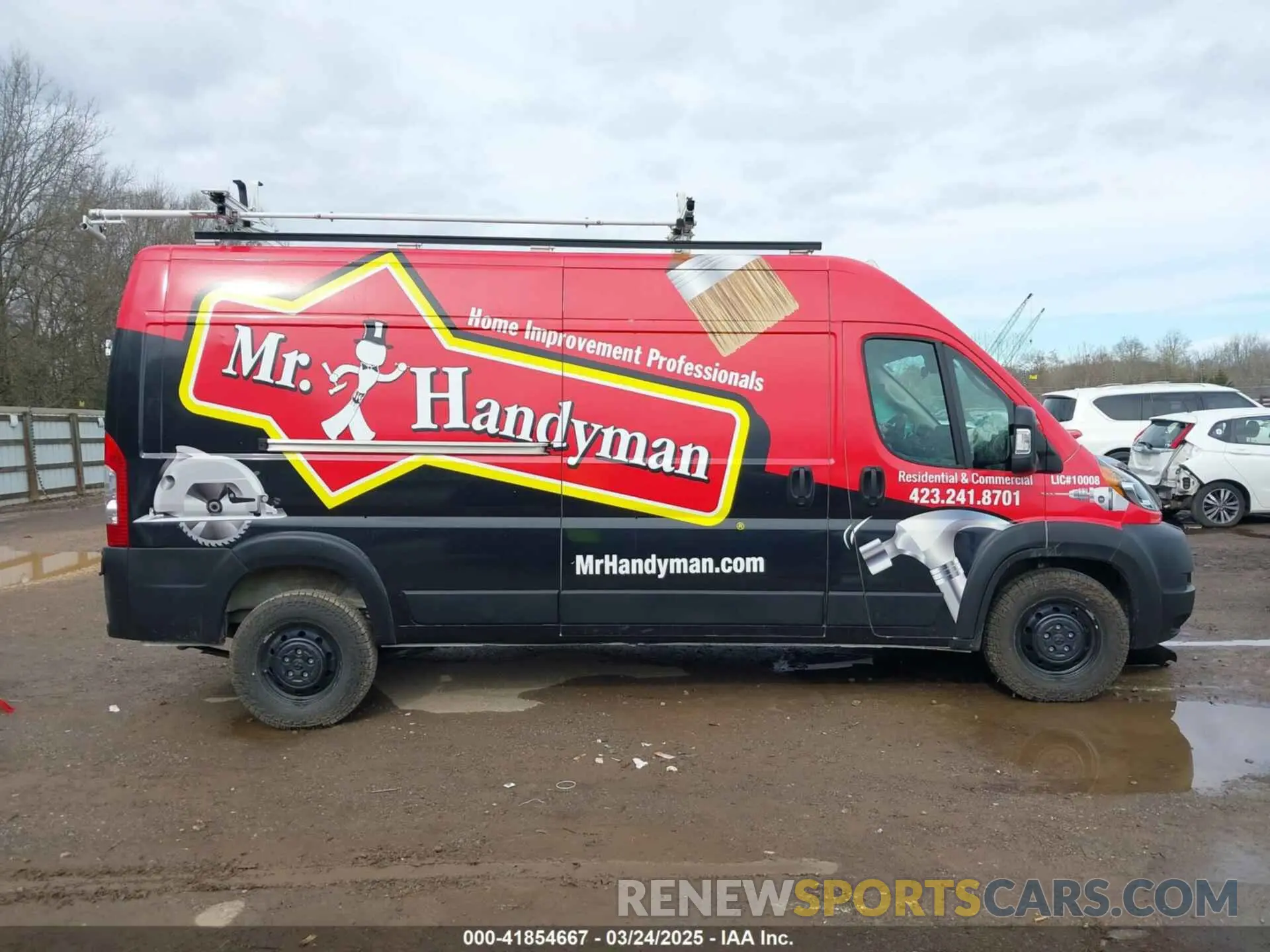 13 Photograph of a damaged car 3C6LRVDG0NE111435 RAM PROMASTER 2500 2022
