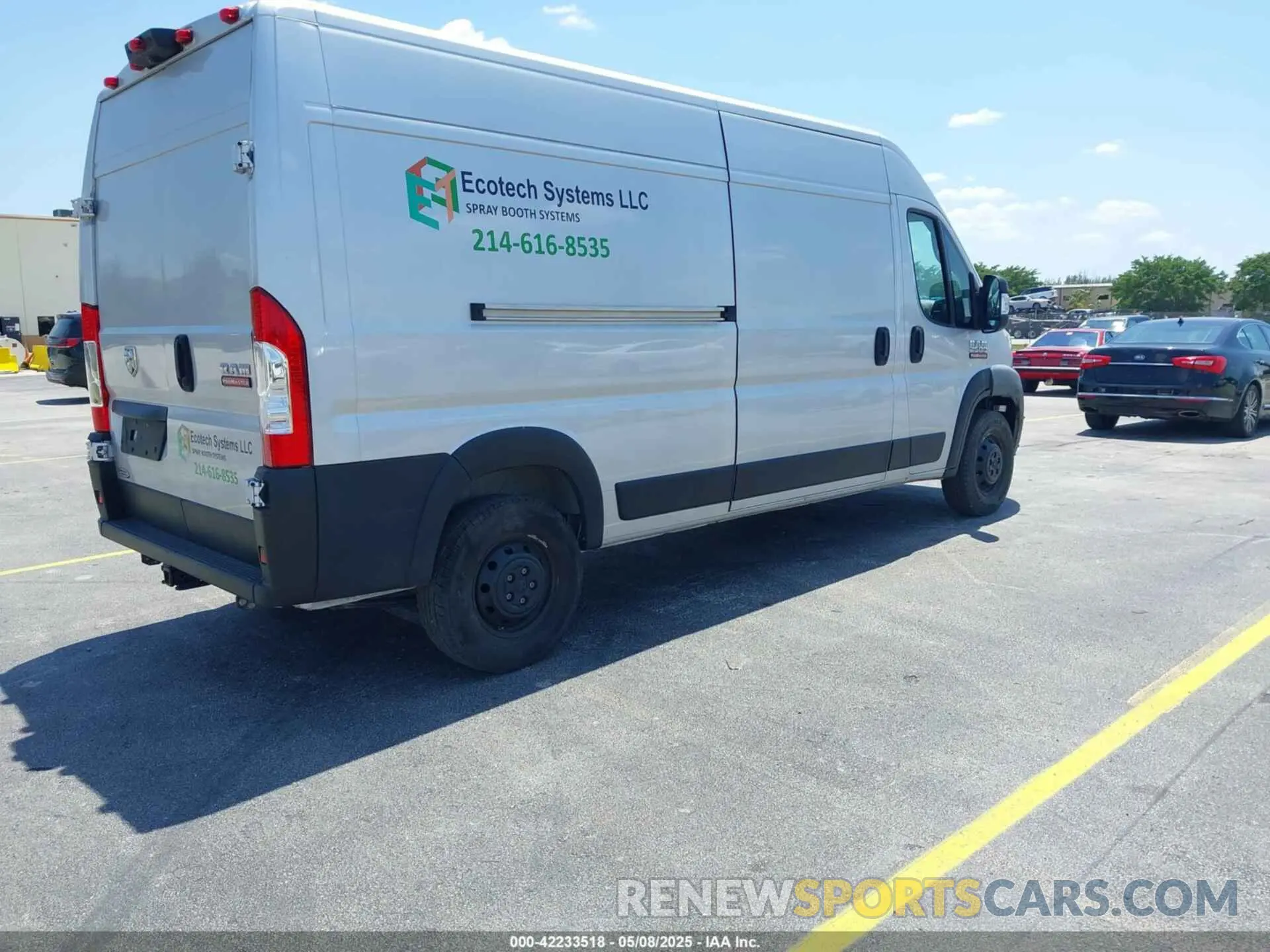4 Photograph of a damaged car 3C6LRVDG2NE123344 RAM PROMASTER 2500 2022
