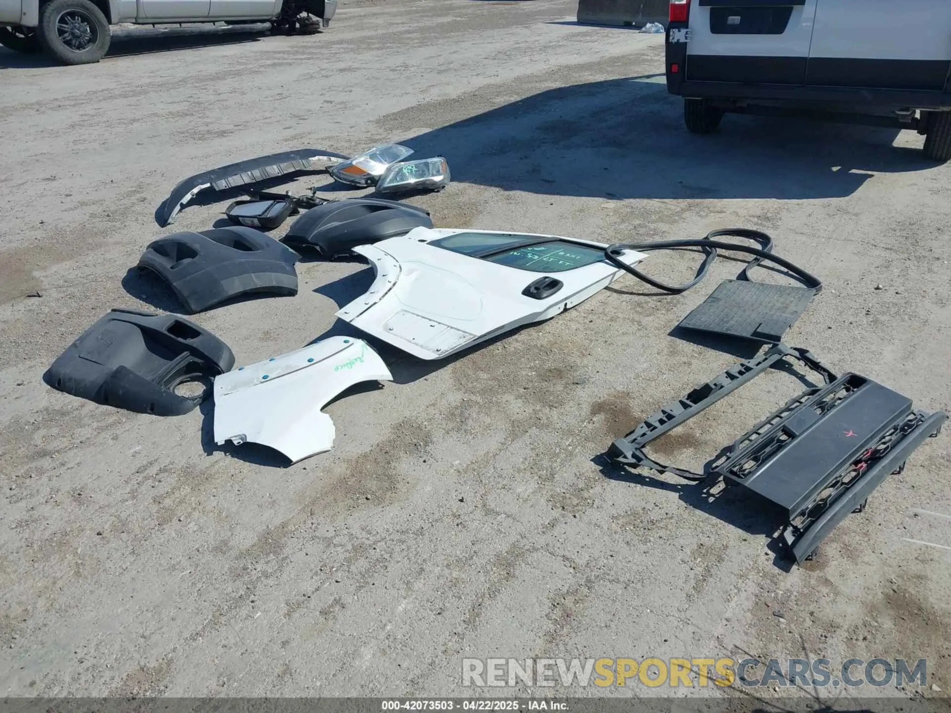 12 Photograph of a damaged car 3C6LRVCG3PE518637 RAM PROMASTER 2500 2023