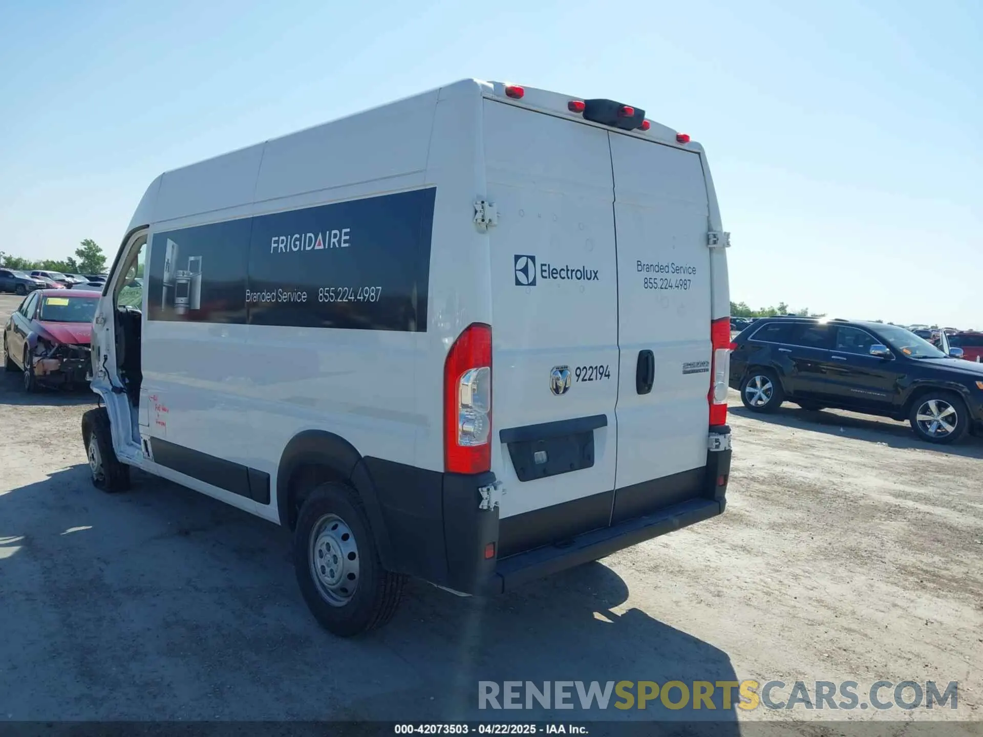3 Photograph of a damaged car 3C6LRVCG3PE518637 RAM PROMASTER 2500 2023
