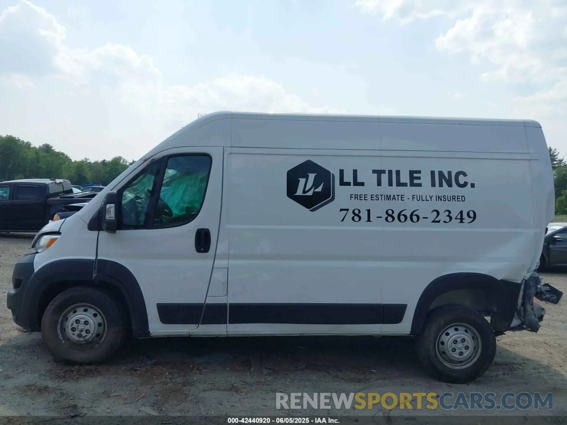 13 Photograph of a damaged car 3C6LRVCG9PE552016 RAM PROMASTER 2500 2023