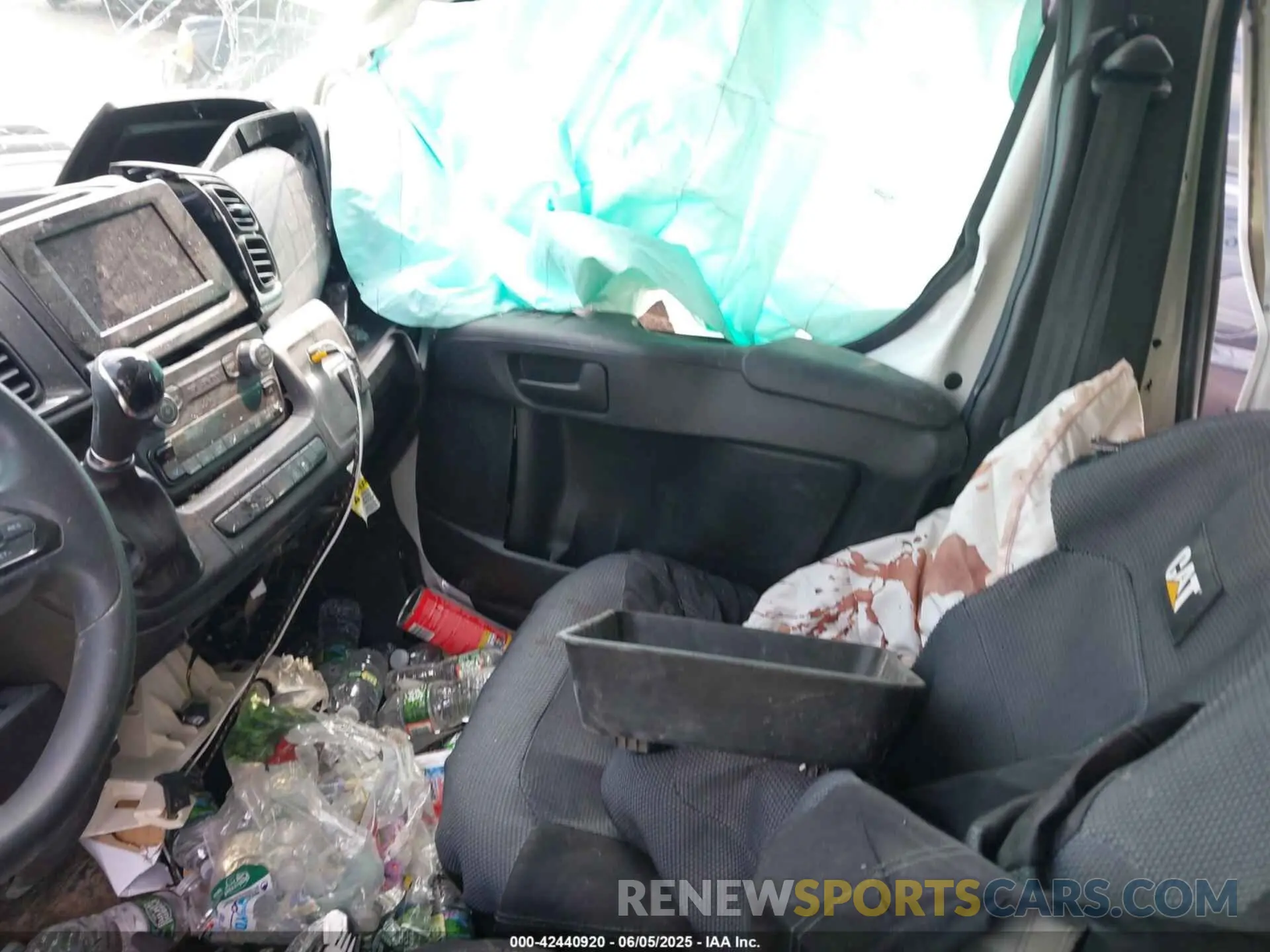 5 Photograph of a damaged car 3C6LRVCG9PE552016 RAM PROMASTER 2500 2023
