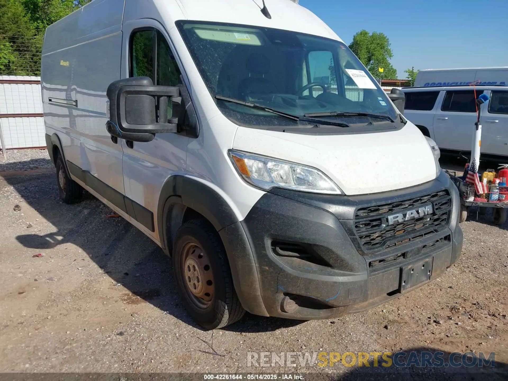 1 Photograph of a damaged car 3C6LRVDG0PE563680 RAM PROMASTER 2500 2023