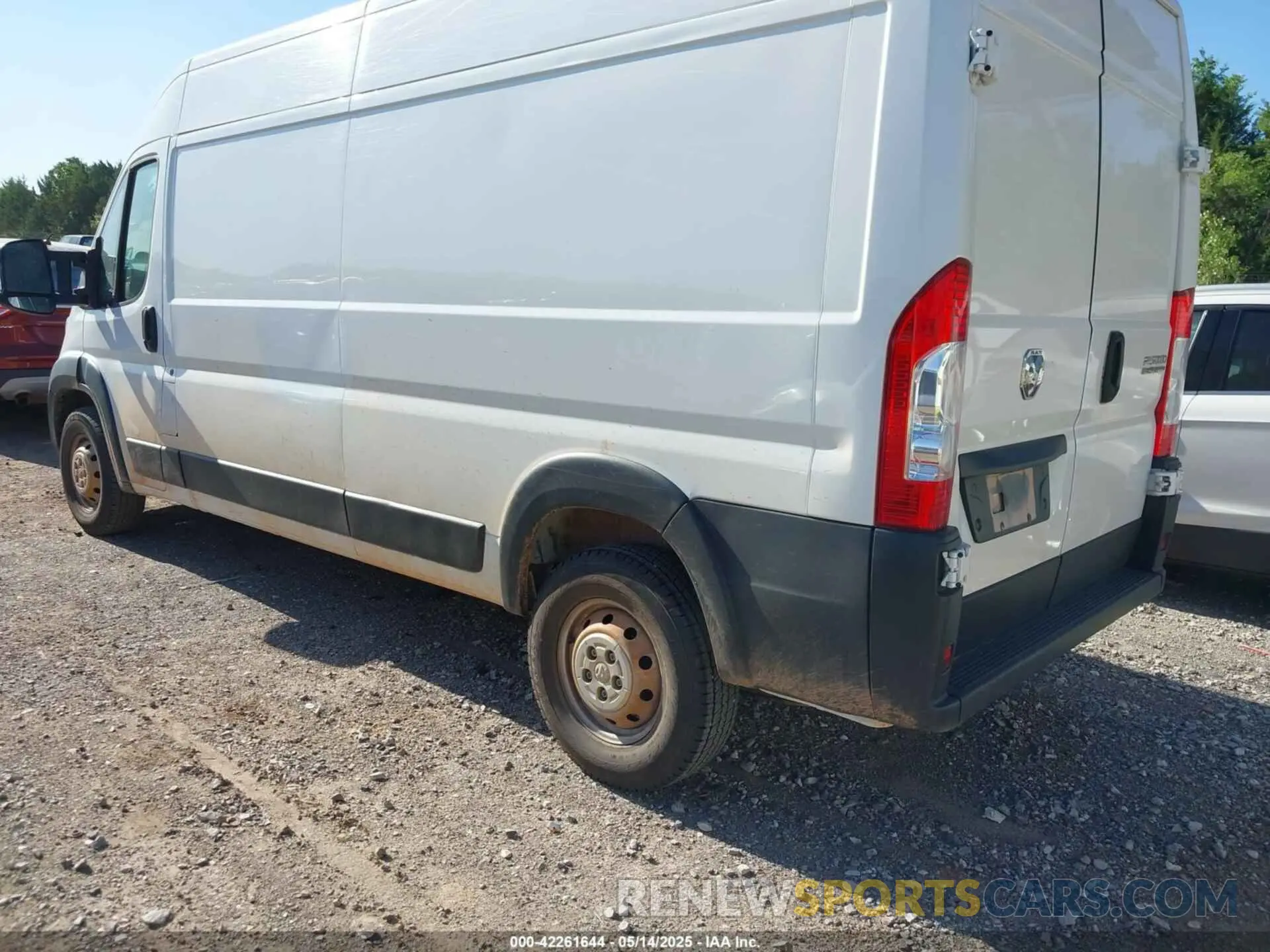 3 Photograph of a damaged car 3C6LRVDG0PE563680 RAM PROMASTER 2500 2023