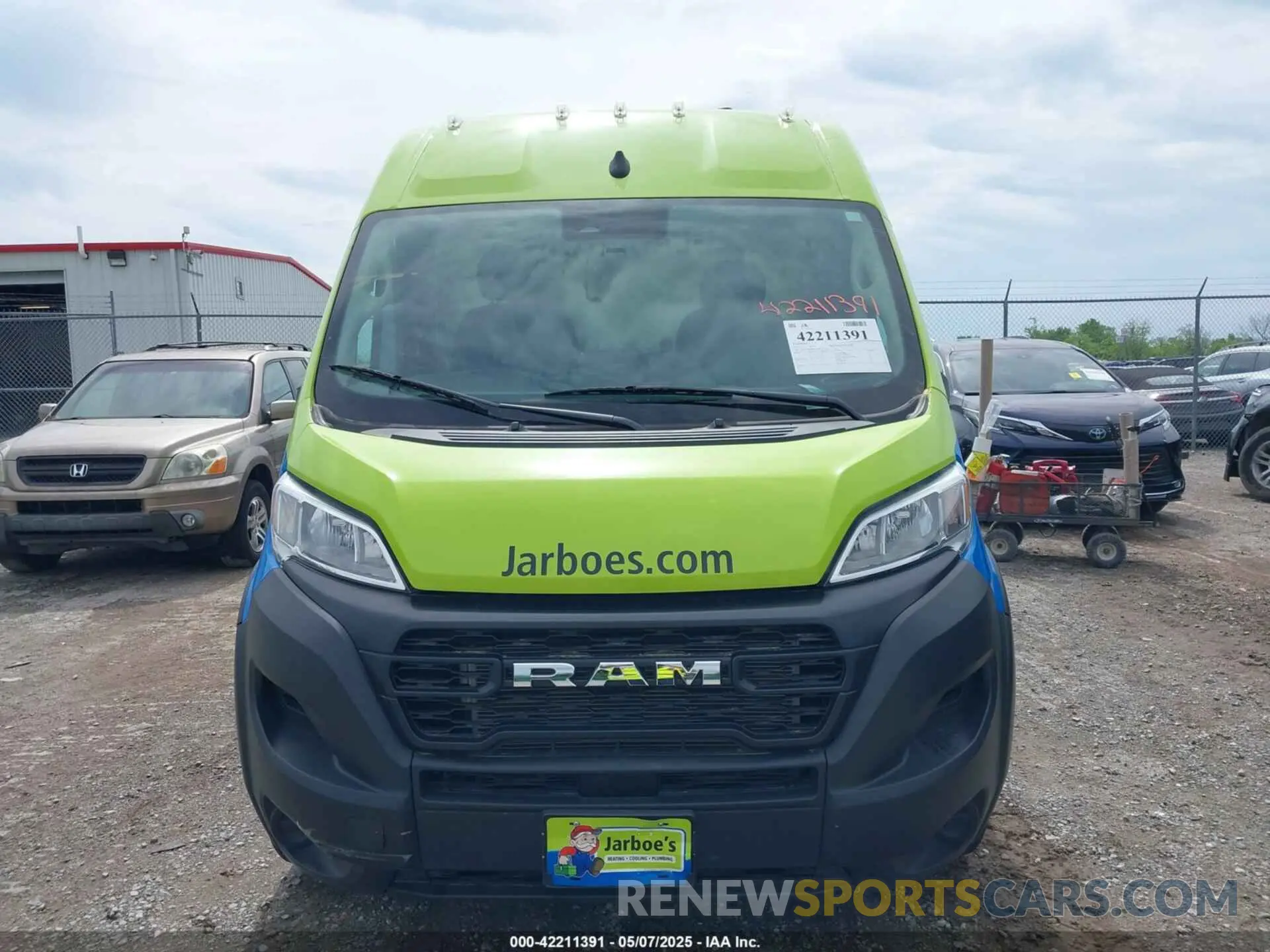 12 Photograph of a damaged car 3C6LRVDG1PE571643 RAM PROMASTER 2500 2023