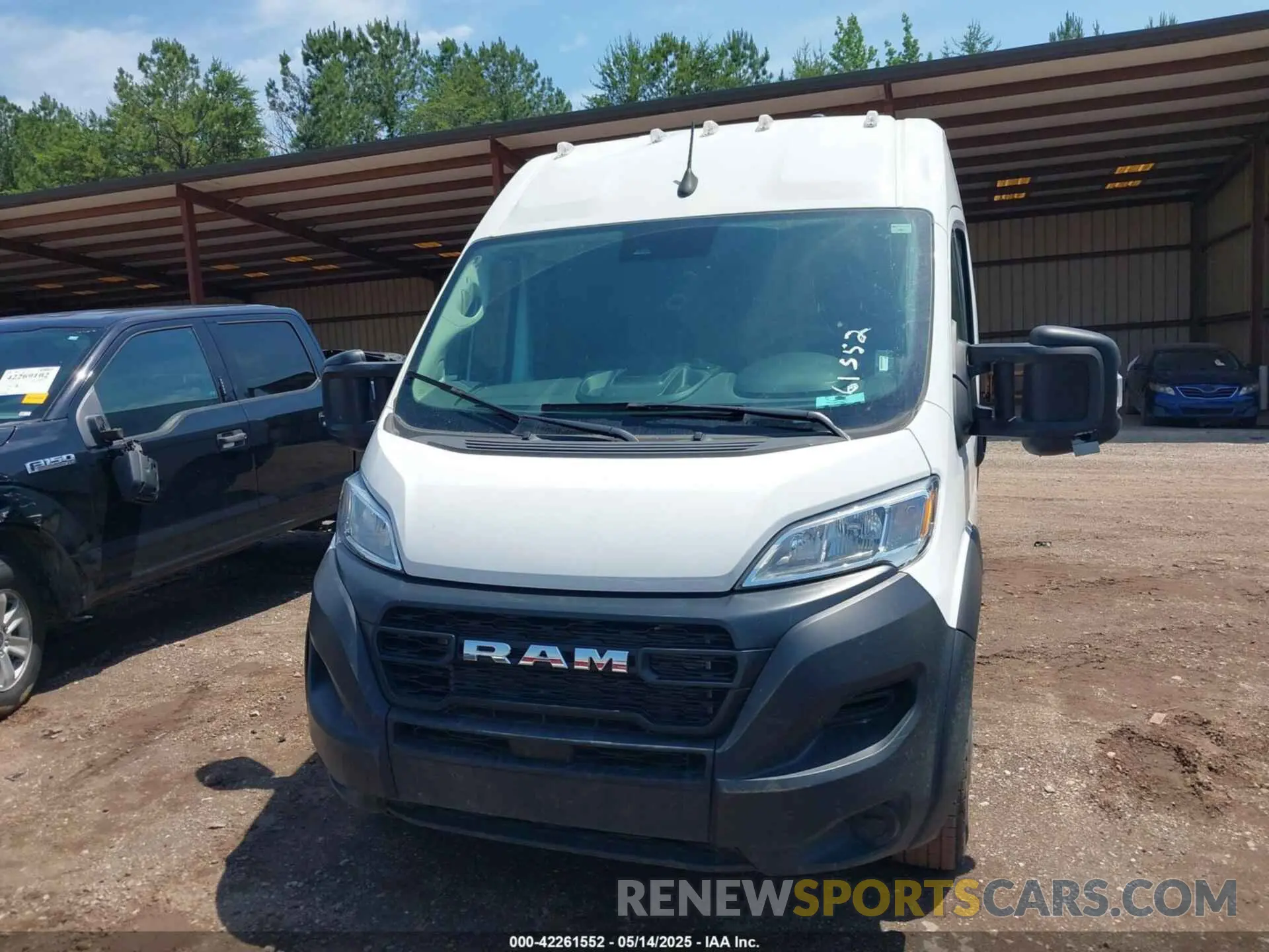 12 Photograph of a damaged car 3C6LRVDG1PE588149 RAM PROMASTER 2500 2023